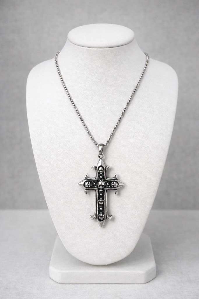 Gorgeous 925 Silver Plated Cross Necklace