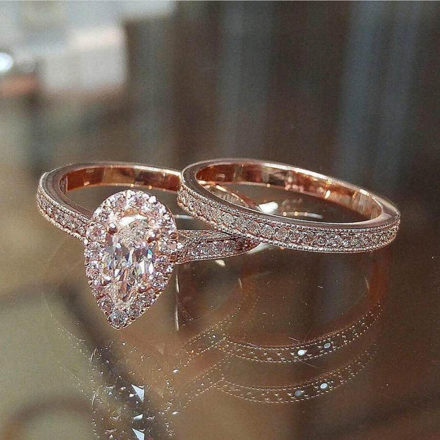 Gorgeous 18K Rose Gold Quartz Ring sz 9