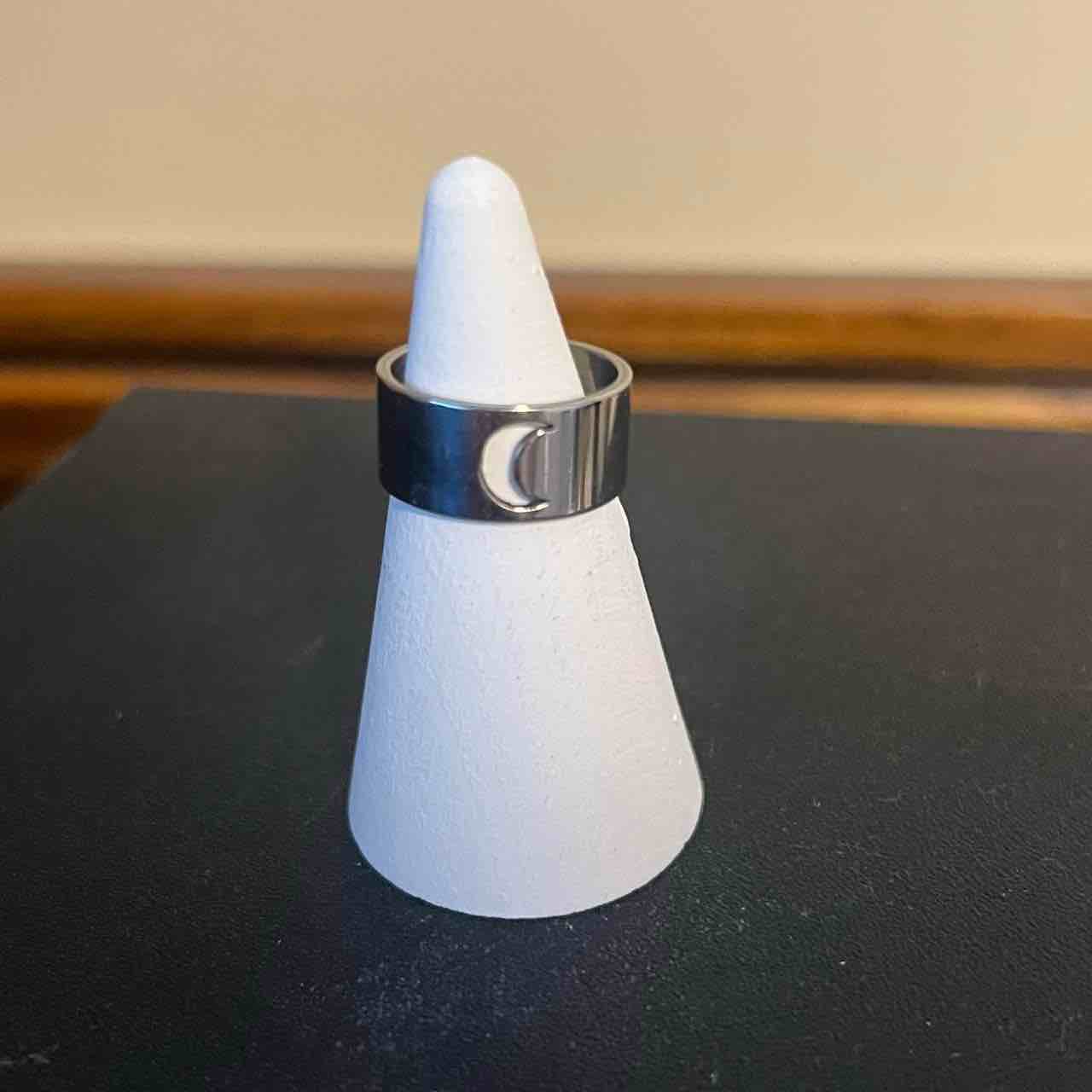 New Stainless Steel Saylor Moon Pinky Ring sz 6
