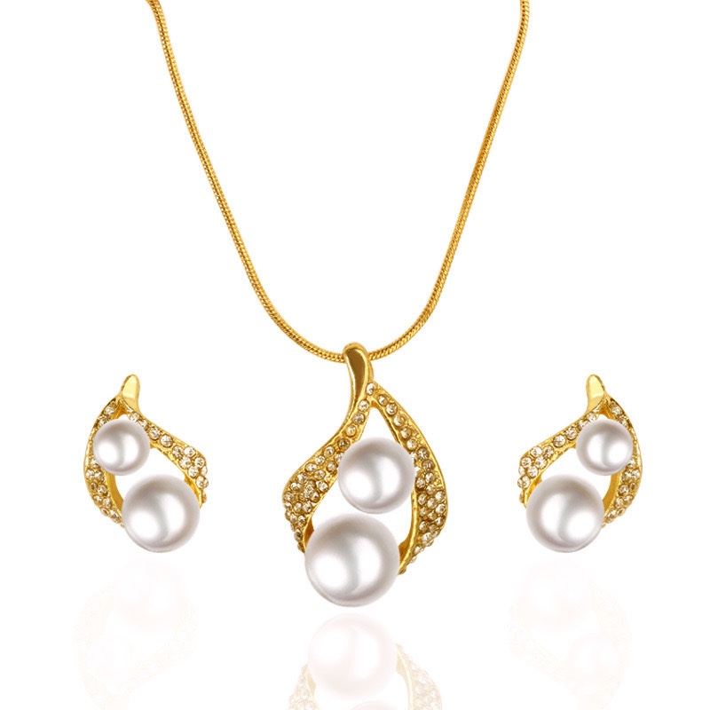 Gold Plated Fashion Jewelry Pearl Necklace & Earring Set