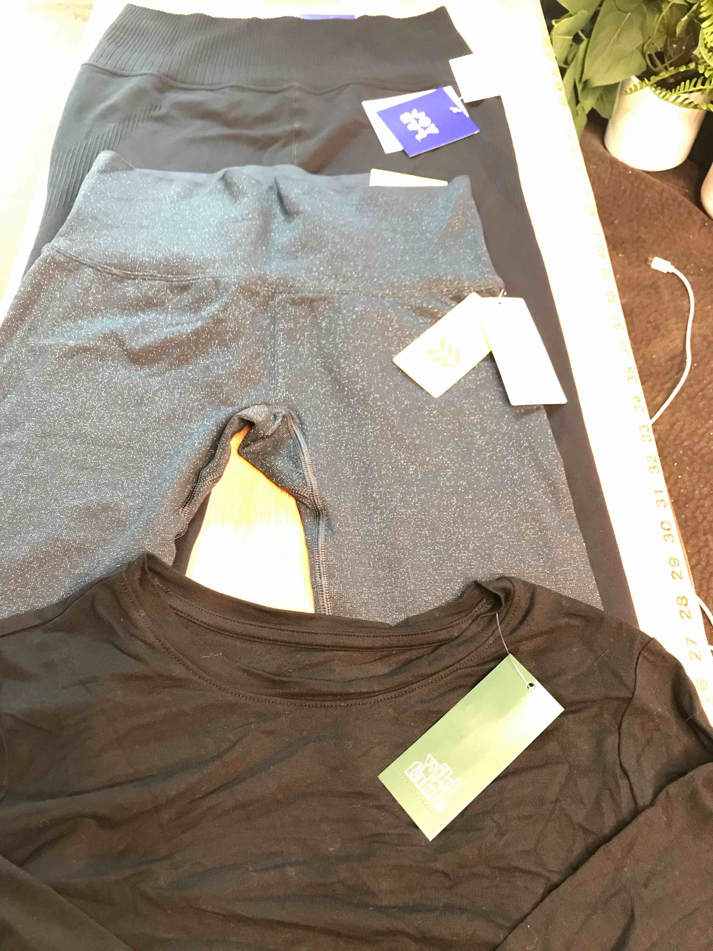 Wild Fable Long Sleeve T-Shirt / 1 All In Motion 1 Joy Lab Pair of Stretch Pants All Medium