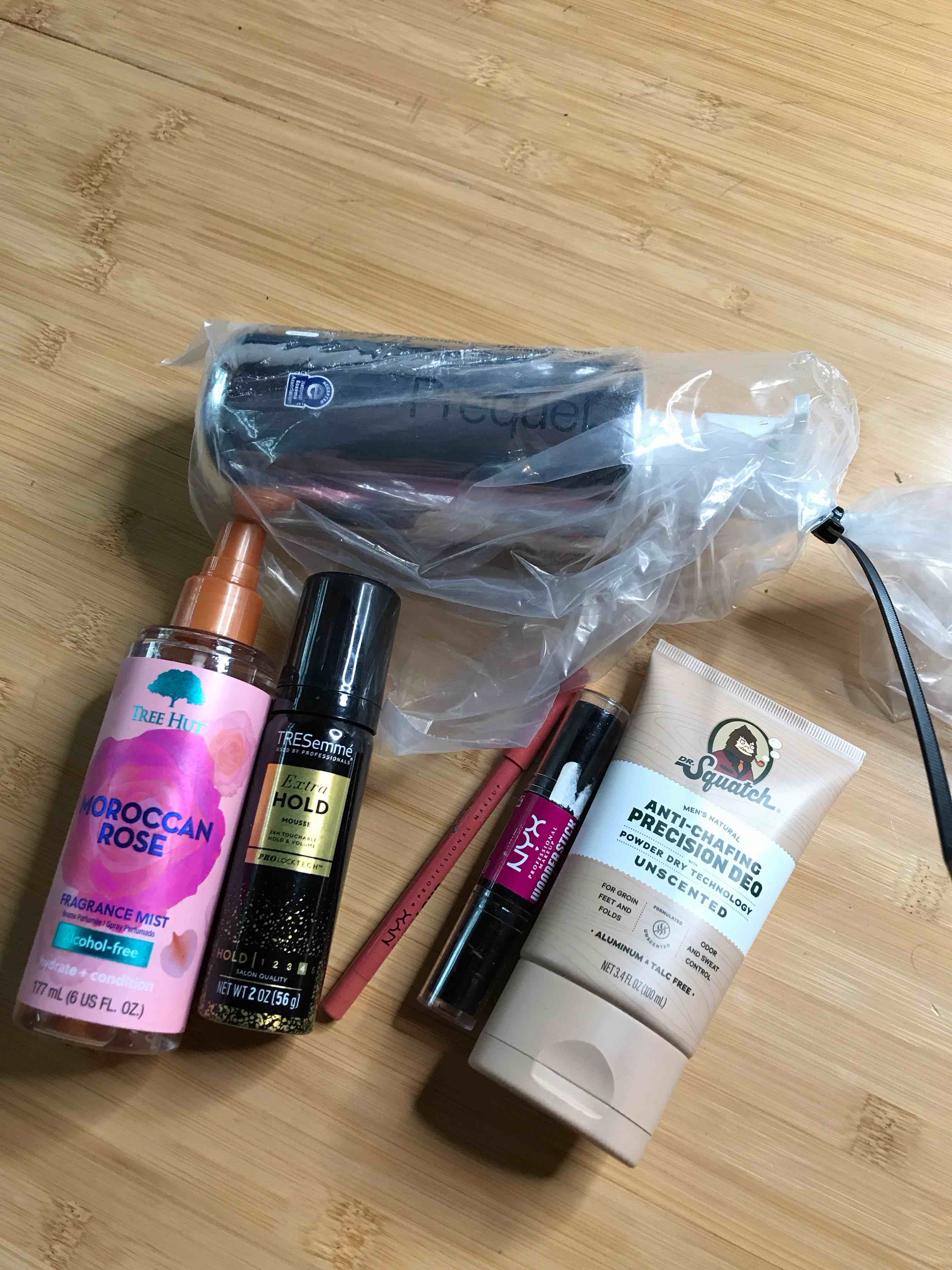 Assorted beauty items