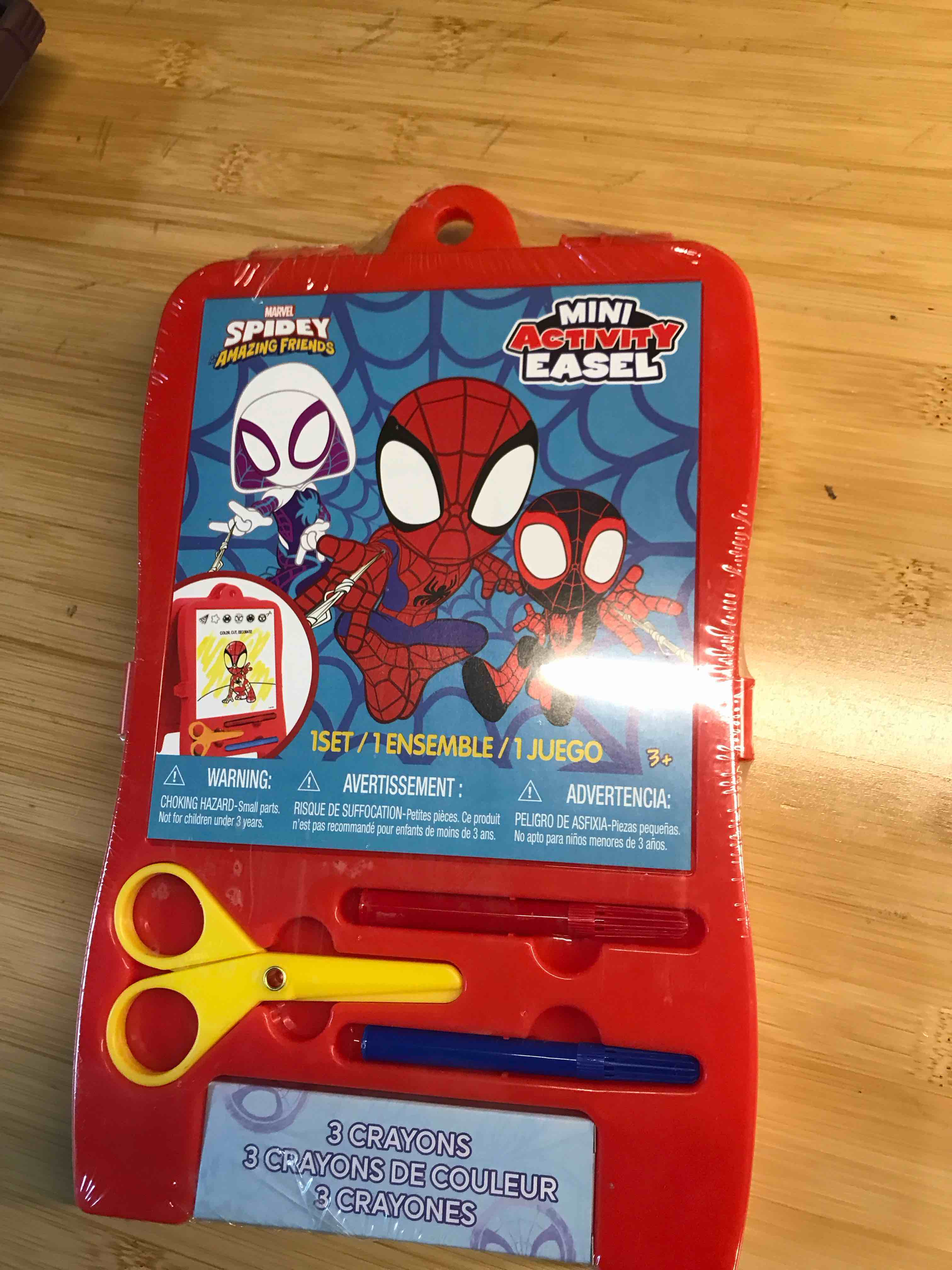marvel spidey amazing friends mini activity easel