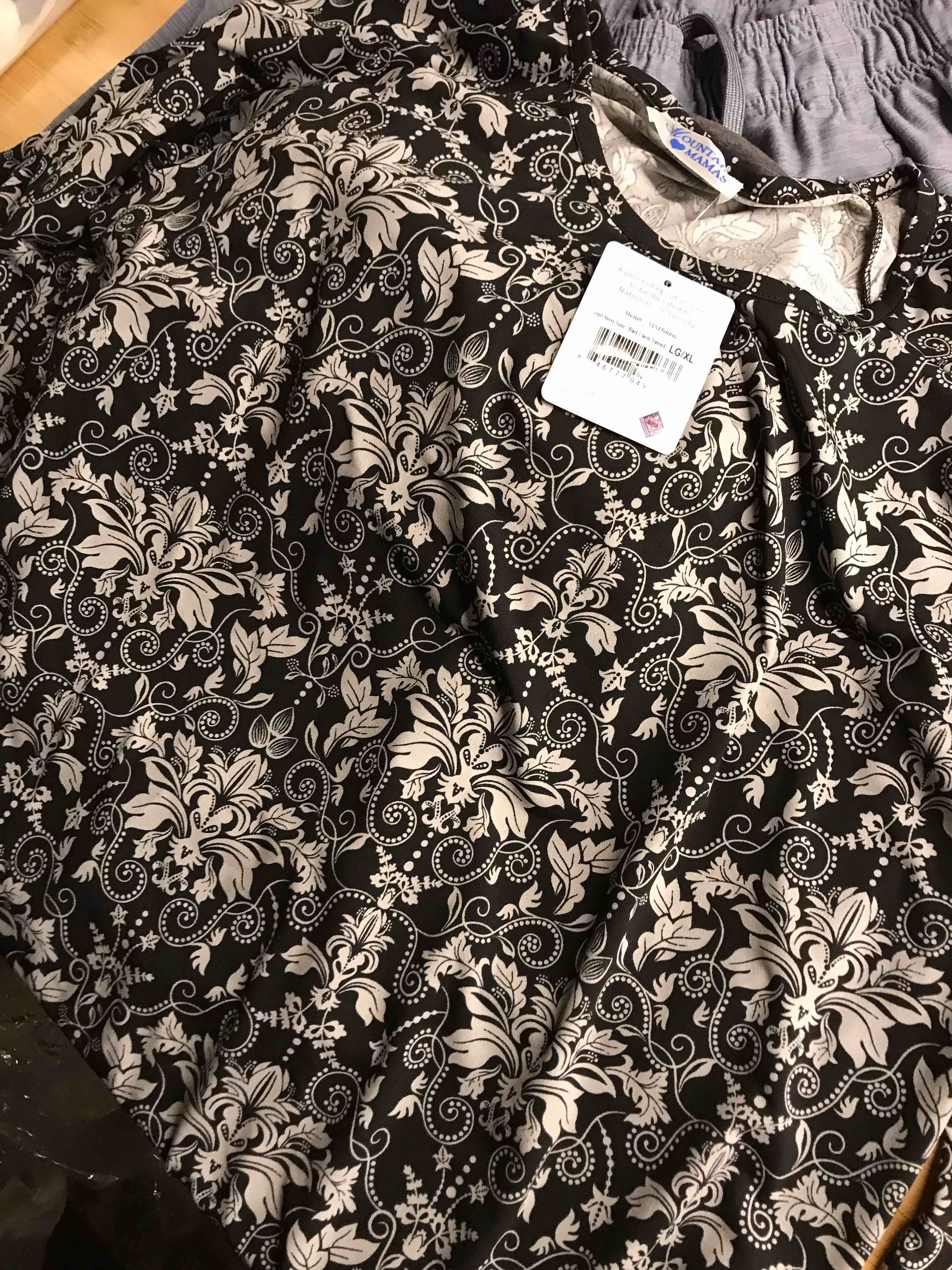 Mountain Mamas Lg/XL Free Flow Shirt