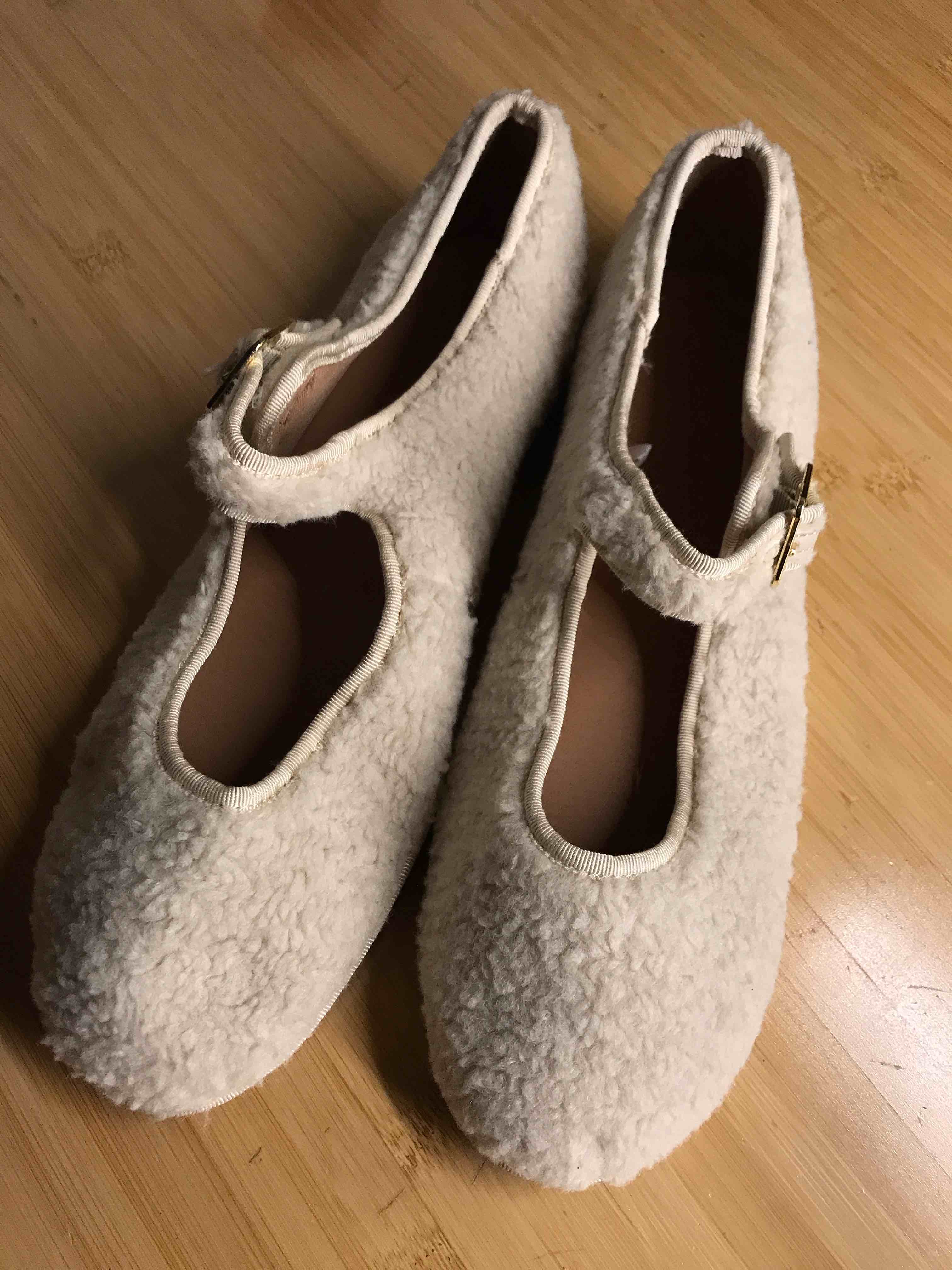 Universal Thread size 11 Cozy Mary Jane Flat