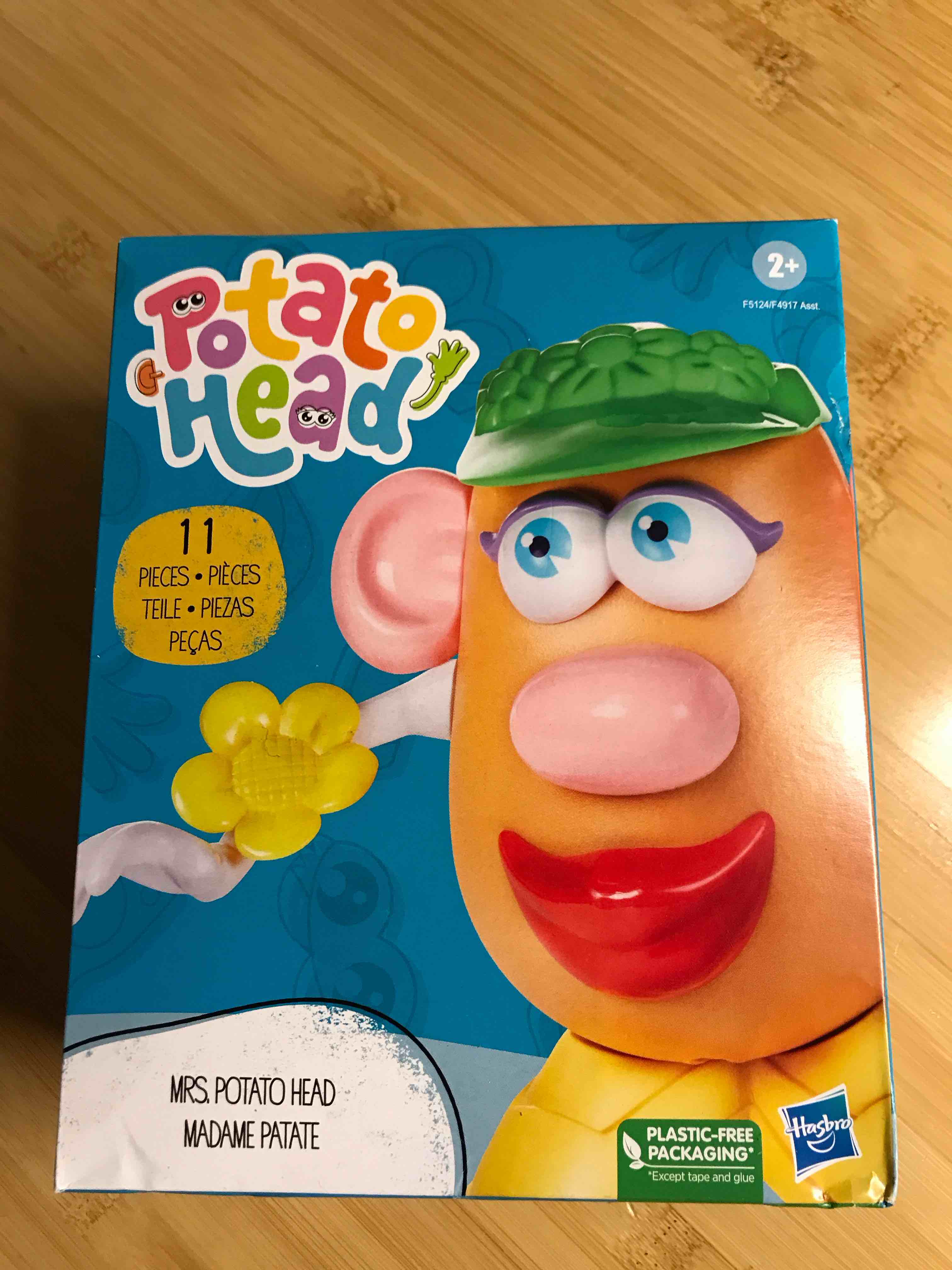 POTATO HEAD Create Your Family Set with 44 Parts and Pieces, Creative Toddler and Preschool Toys for 2 Year Old Girls and Boys and Up (Amazon Exclusive)