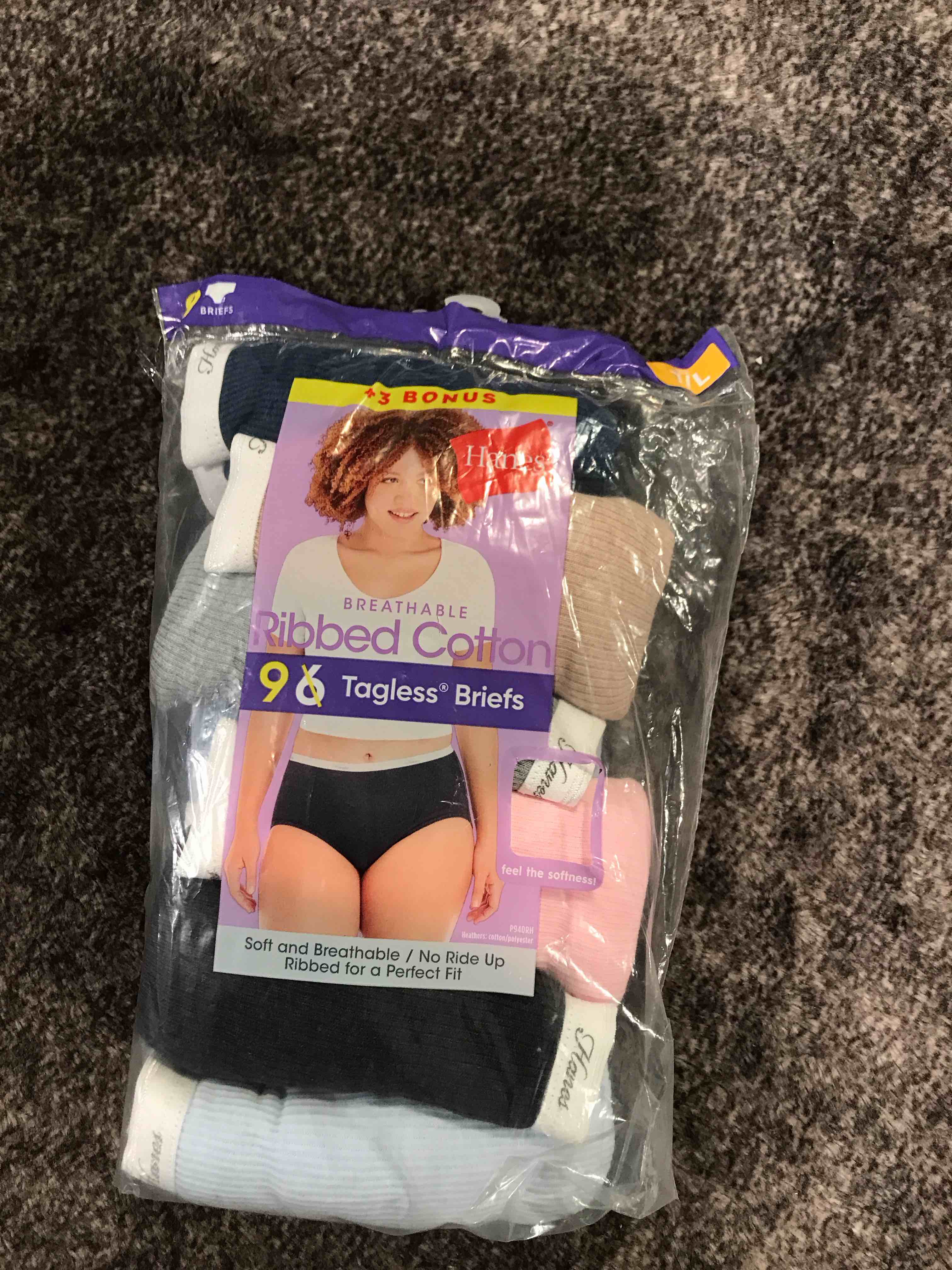Condition photo showing New/Like New for Hanes Women s Super Value Bonus Ribbed Cotton Brief Underwear  6+3 Bonus Pack