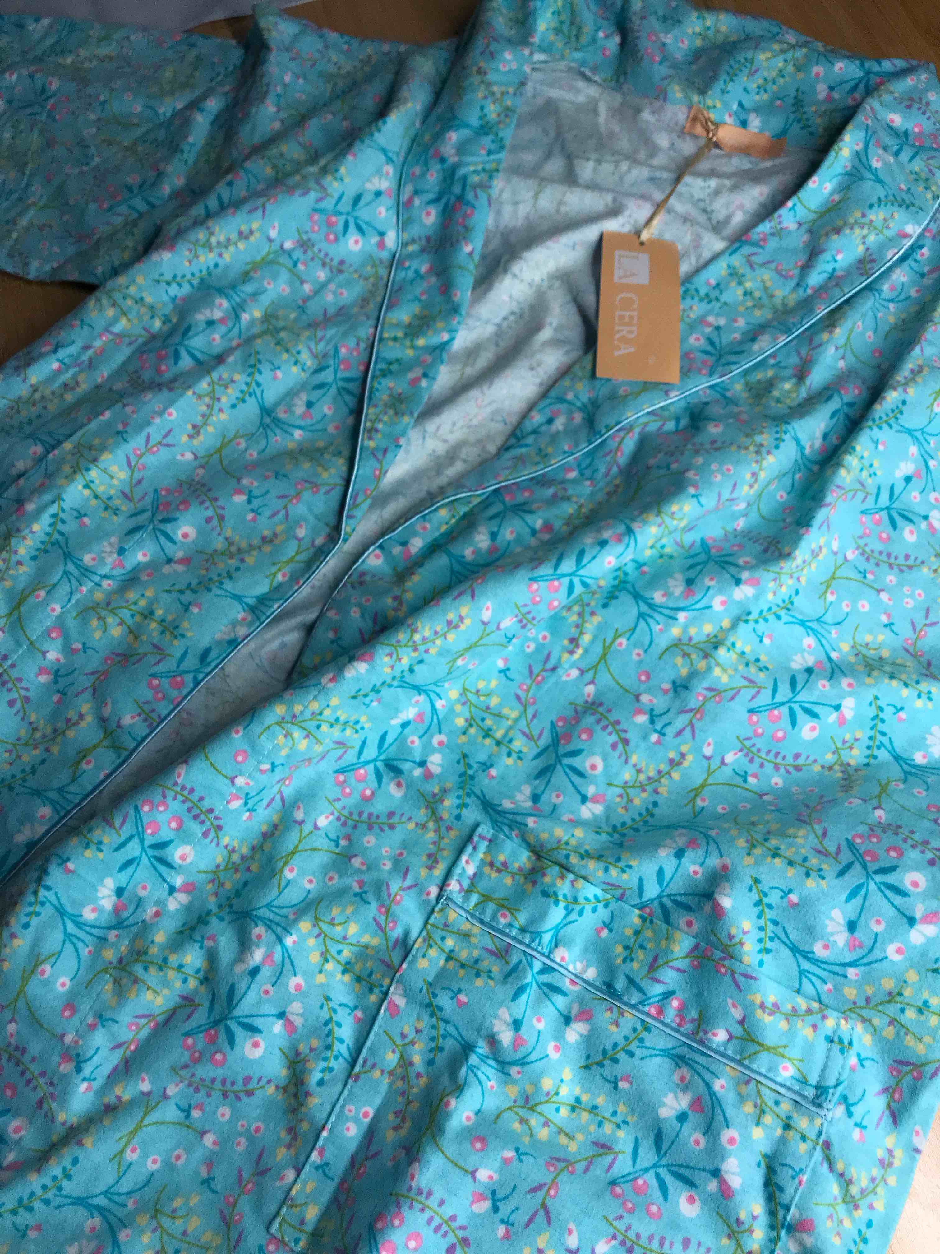 Condition photo showing New/Like New for LA CERA Women's Cotton Wrap Robe, 3/4 Sleeve Robe with Printed Sash Tie, Front Patch Pockets, and Border Print with Trim