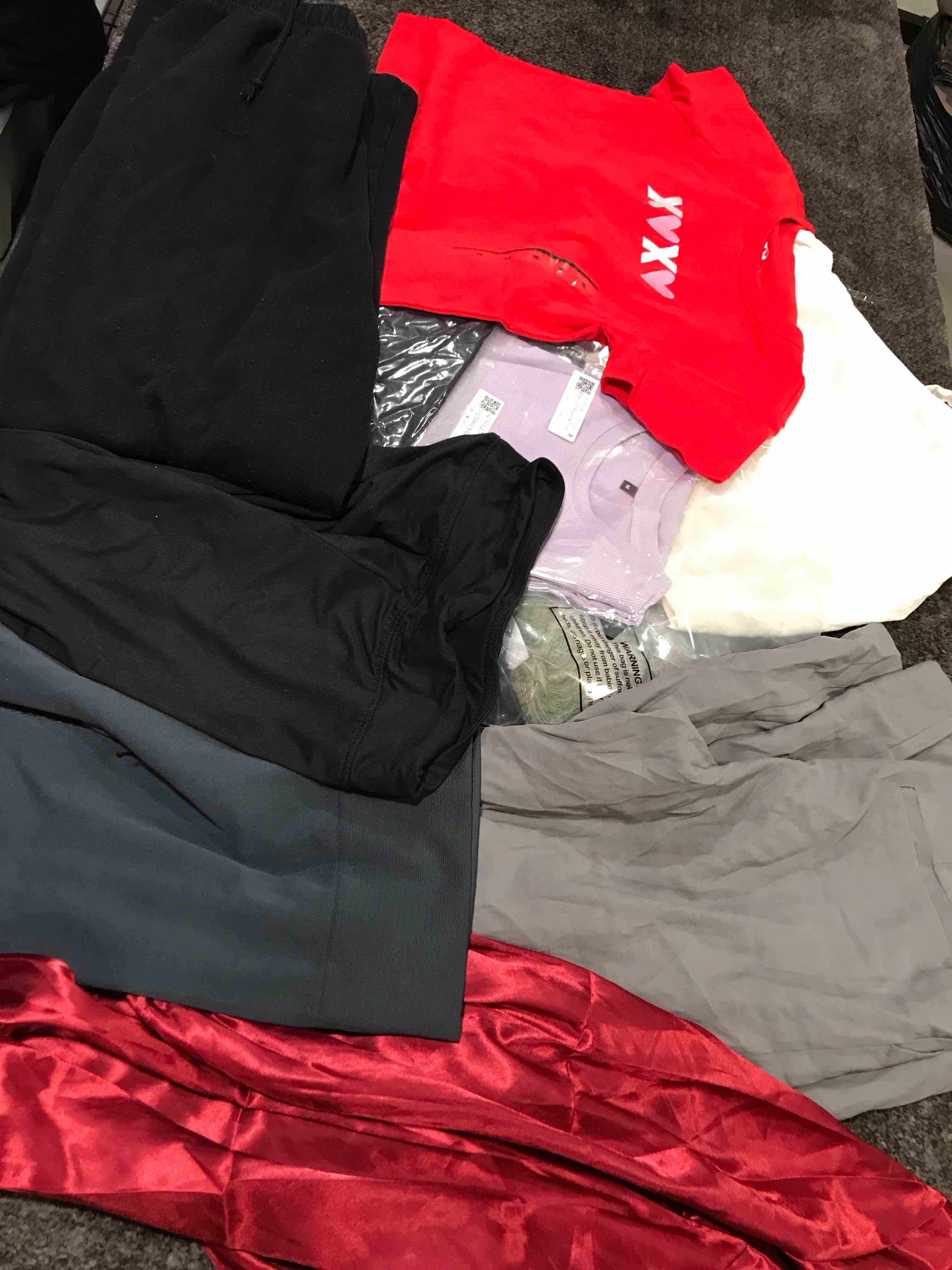 Assorted Clothes With/Without Tags Size M