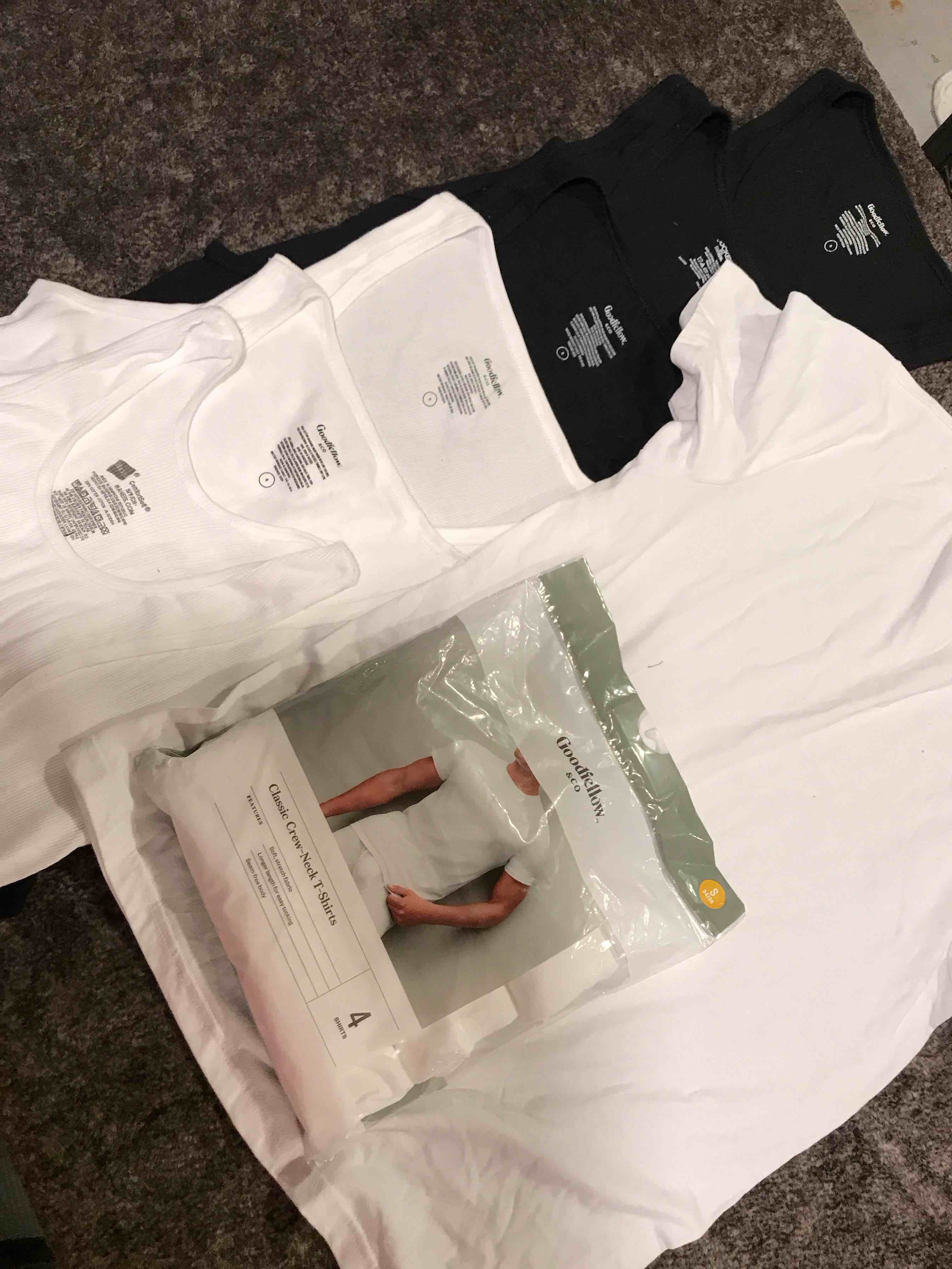 Assorted Clothes With/Without Tags Men’s Size Small