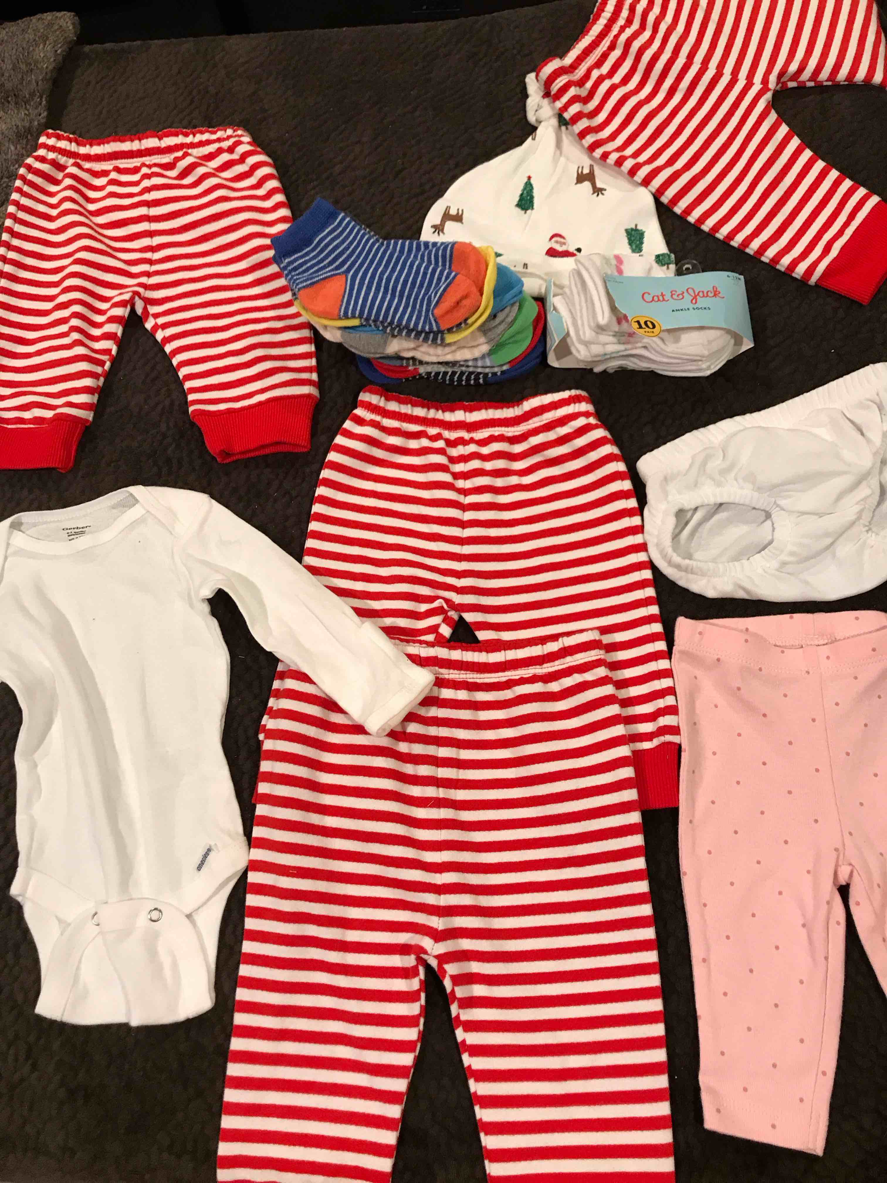 Assorted Baby Clothes Bundle NB-3mo