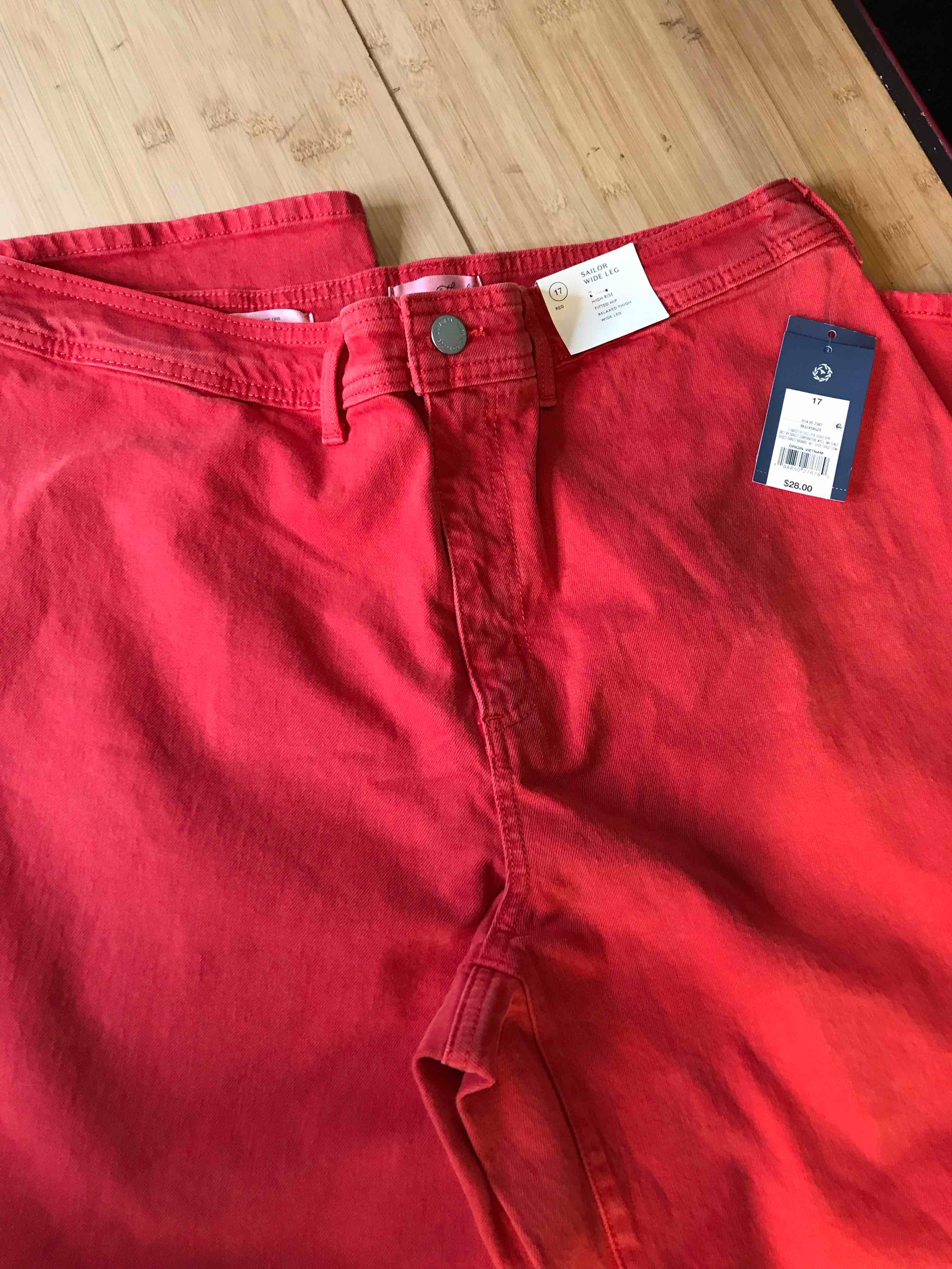 Condition photo showing New/Like New for Women's High-Rise Sailor Wide Leg Ankle Jeans - Universal Thread™ Red 17