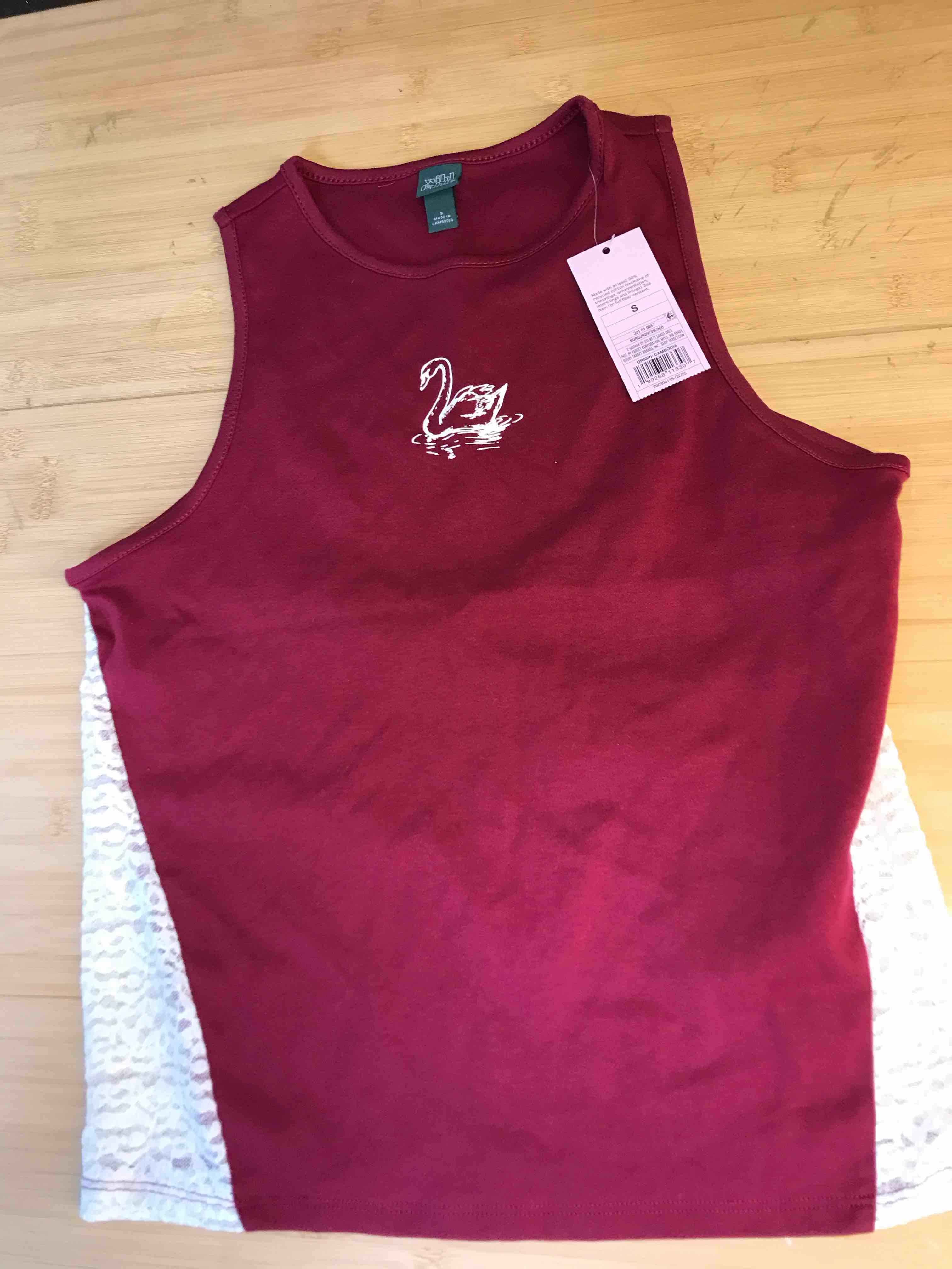 Condition photo showing New/Like New for Women's Roundneck Tank Top - Wild Fable™ Burgundy Birds S