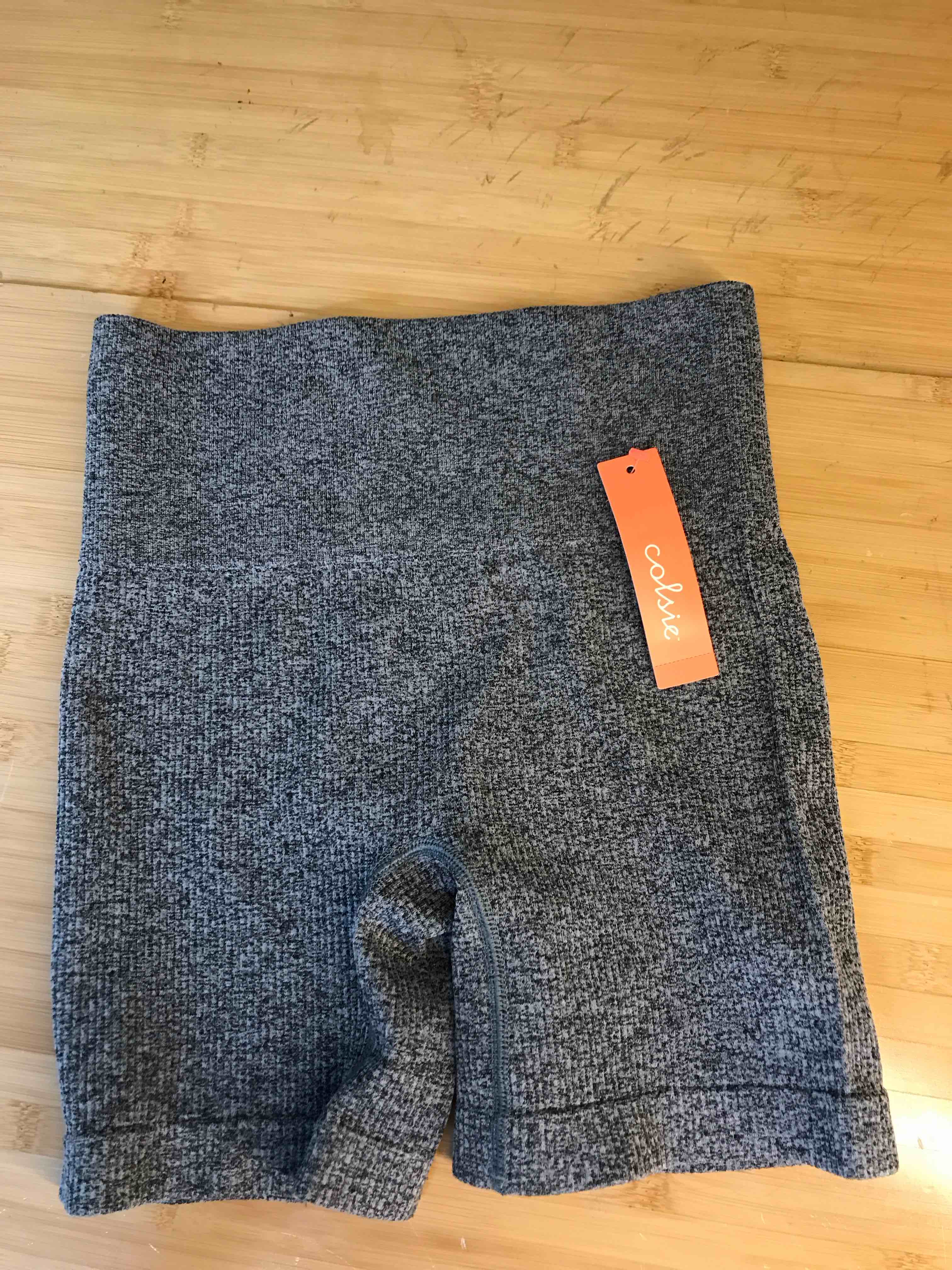 Condition photo showing New/Like New for Women's Seamless Ribbed Bike Shorts - Colsie™ Heather Gray XS: High Rise, Slim Fit, Midweight, Stretch, 5.25" Inseam