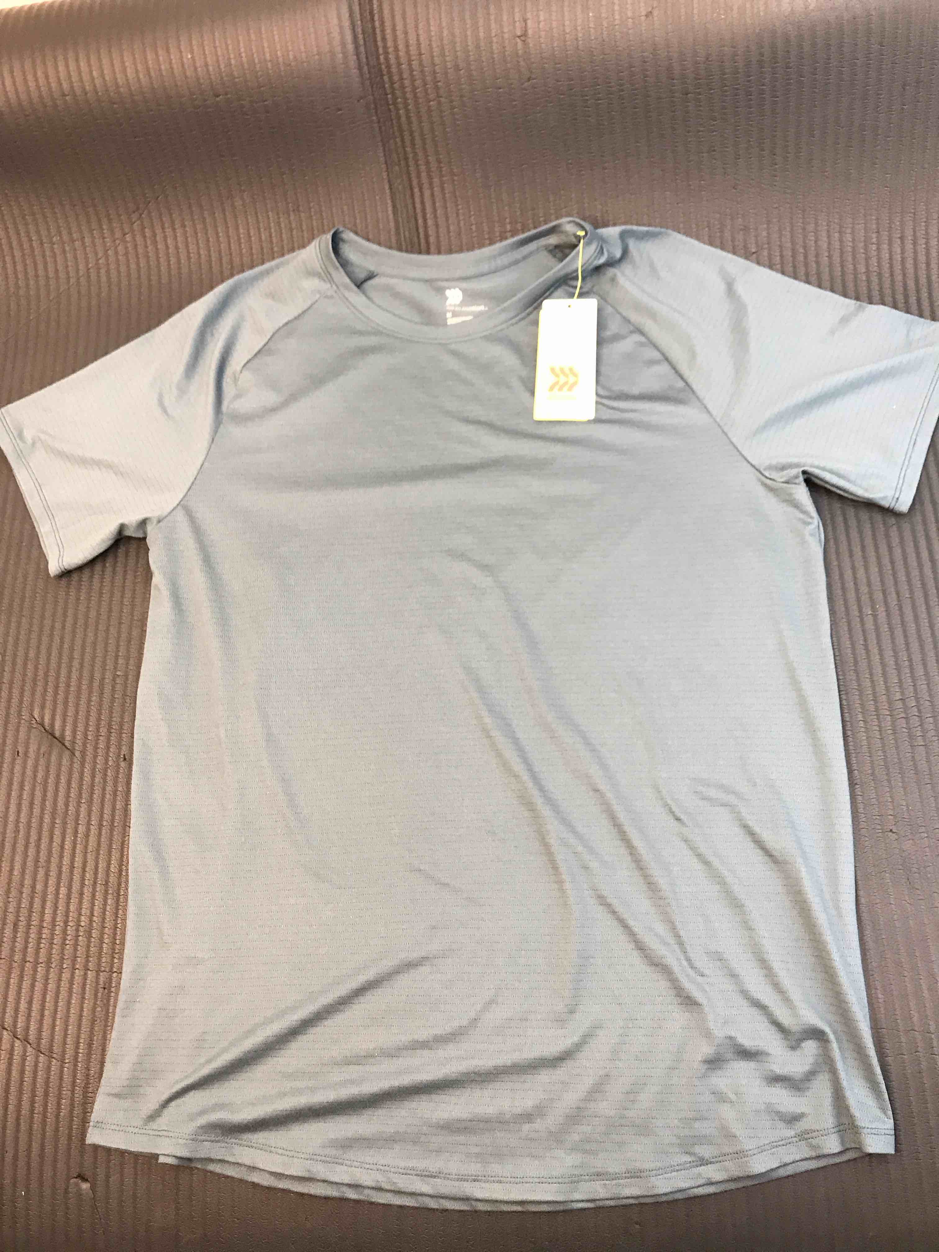 Condition photo showing New/Like New for Men's Linear Mesh Raglan T-Shirt - All In Motion™ Dark Blue M: Recycled Polyester, Spandex, Moisture Wicking, Quick Drying