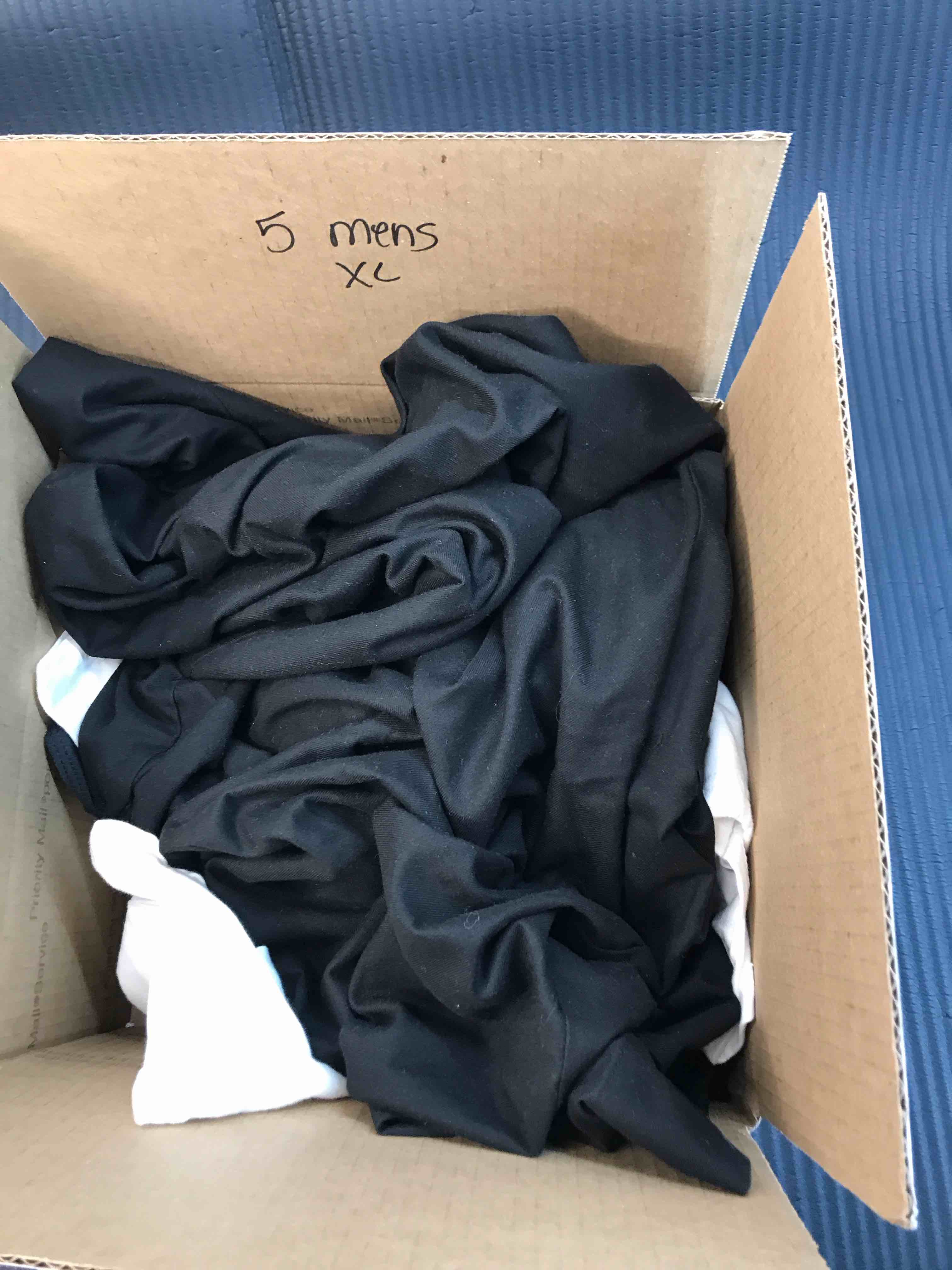 Condition photo showing New/Like New for 5 pcs Assorted Target Clothing - New with/without Tags - Men’s XL