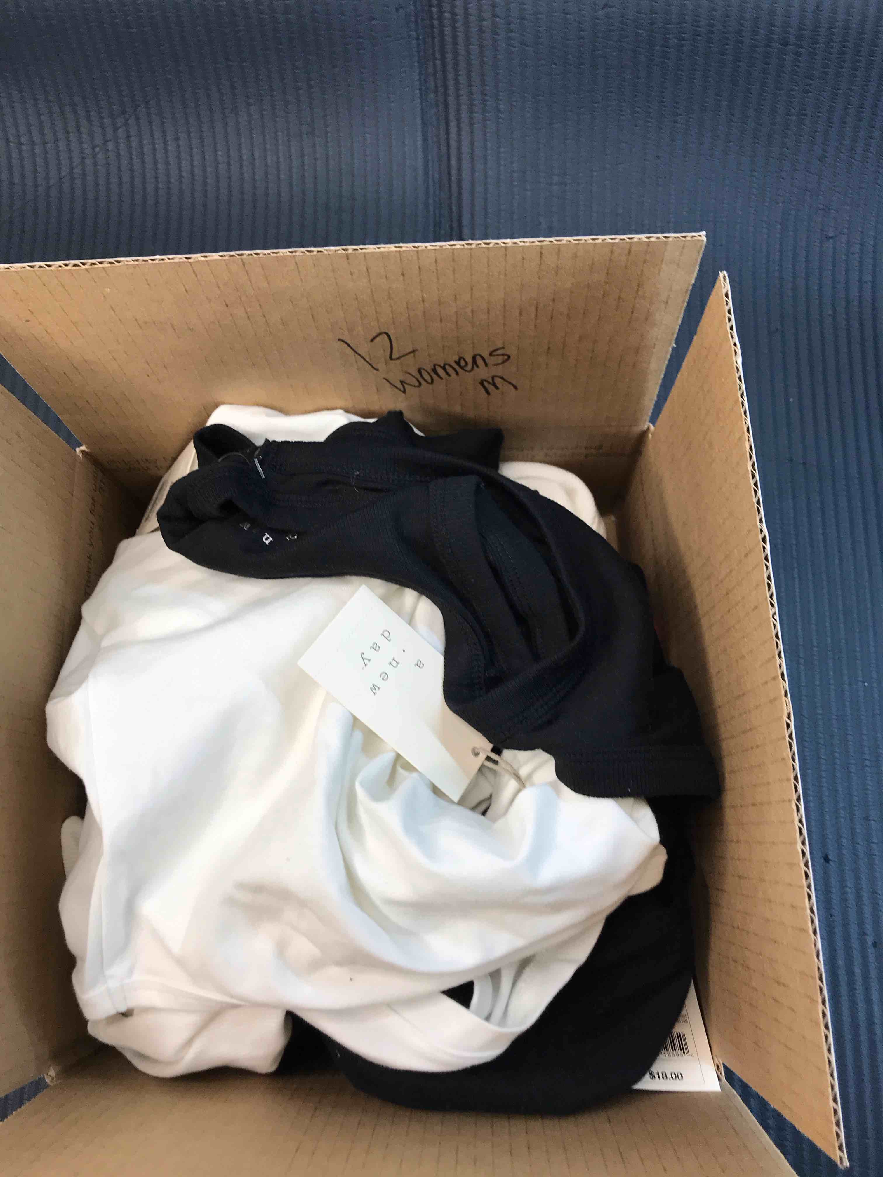 Condition photo showing New/Like New for Assorted Target Clothing - New with/without Tags - Women’s Medium