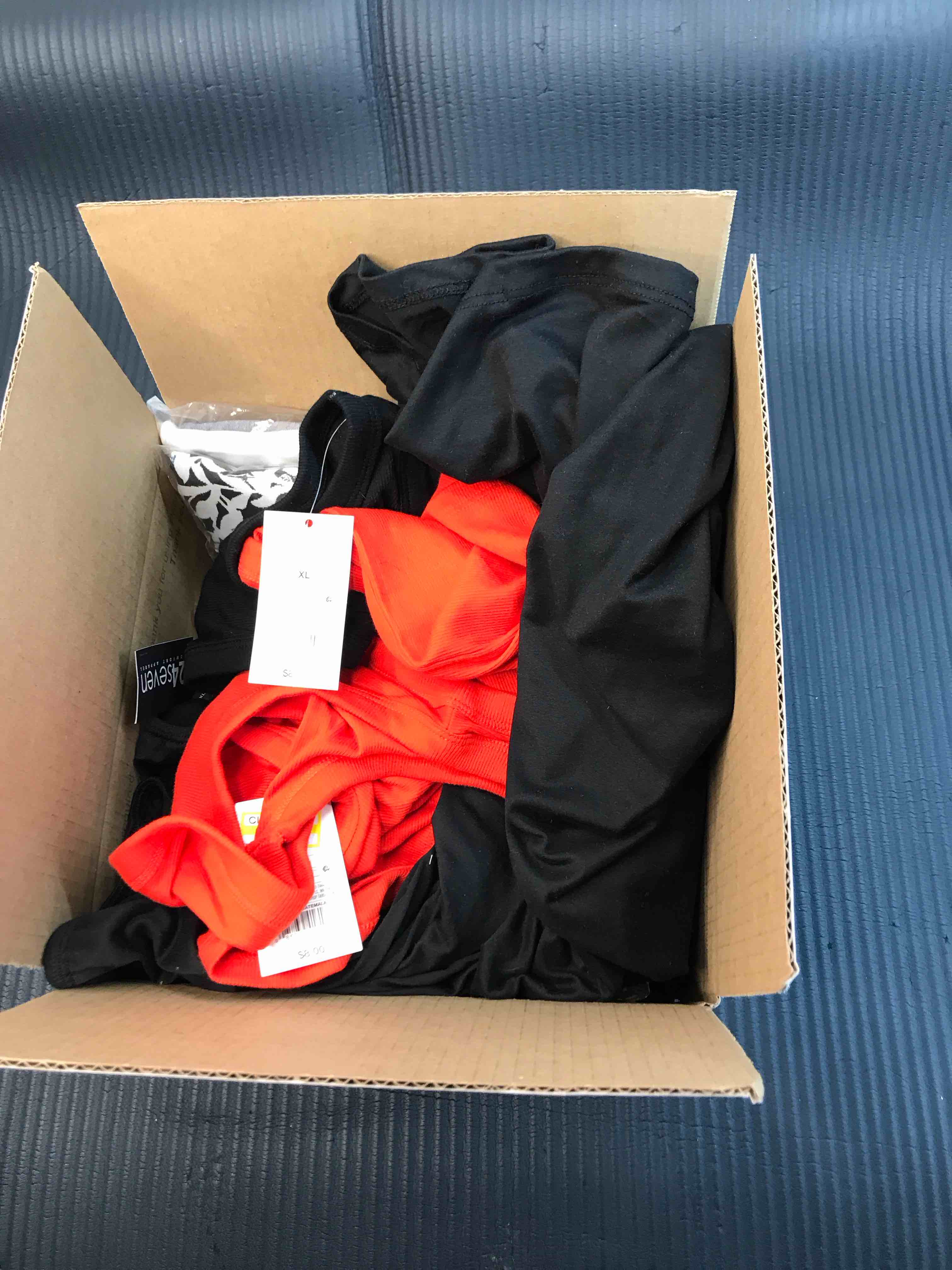 Condition photo showing New/Like New for Assorted Target Clothing - New with/without Tags - Women’s XL