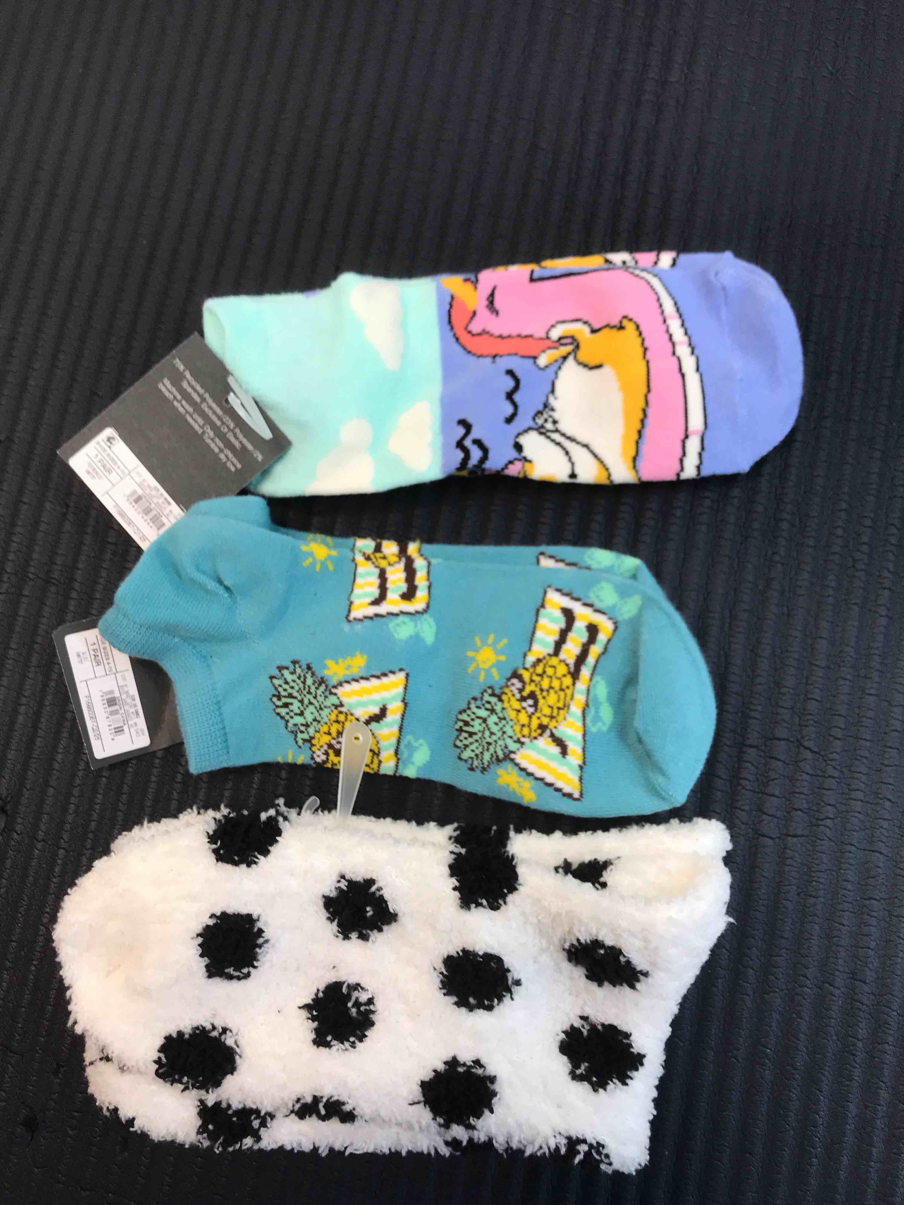 Condition photo showing New/Like New for 3X Assorted Socks
