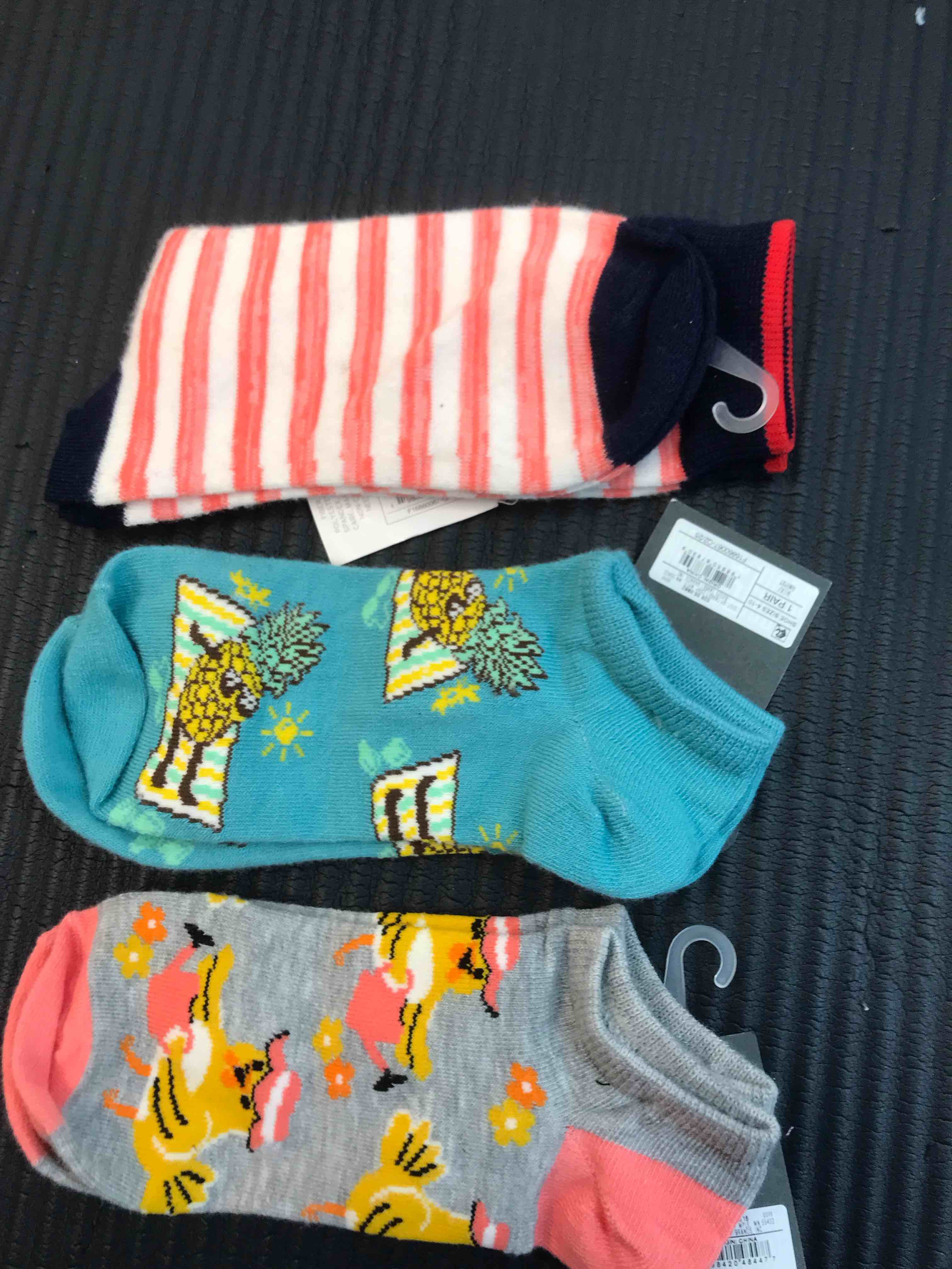 Condition photo showing New/Like New for 3X Assorted Socks