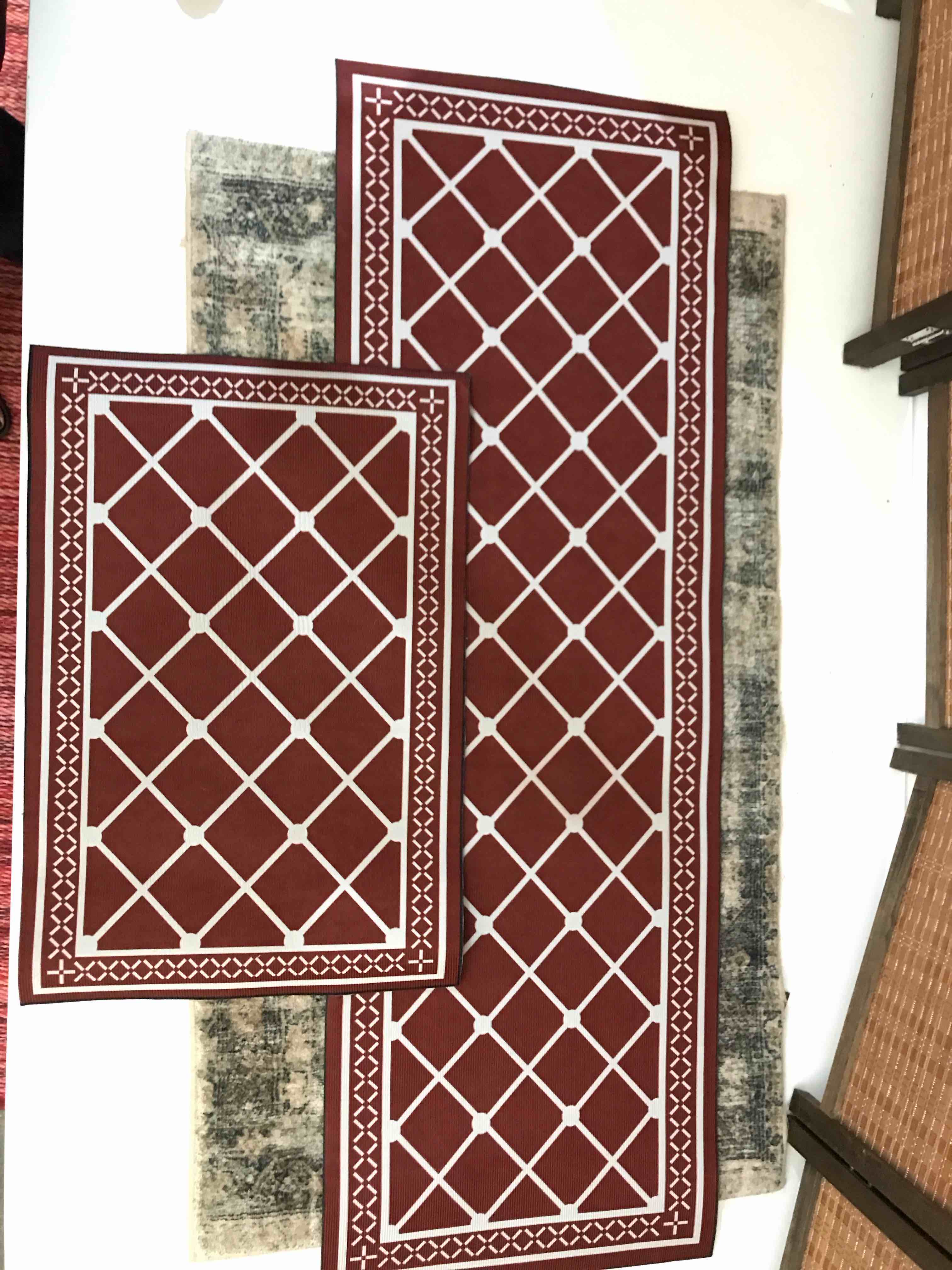 Condition photo showing New/Like New for BEQHAUSE Kitchen-Rugs-Washable-Kitchen-Mats-for-Floor Non-Slip Kitchen Mats Set of 2 Absorbent Kitchen Runner Red with TPR Backing 20x30inch/20x48inch