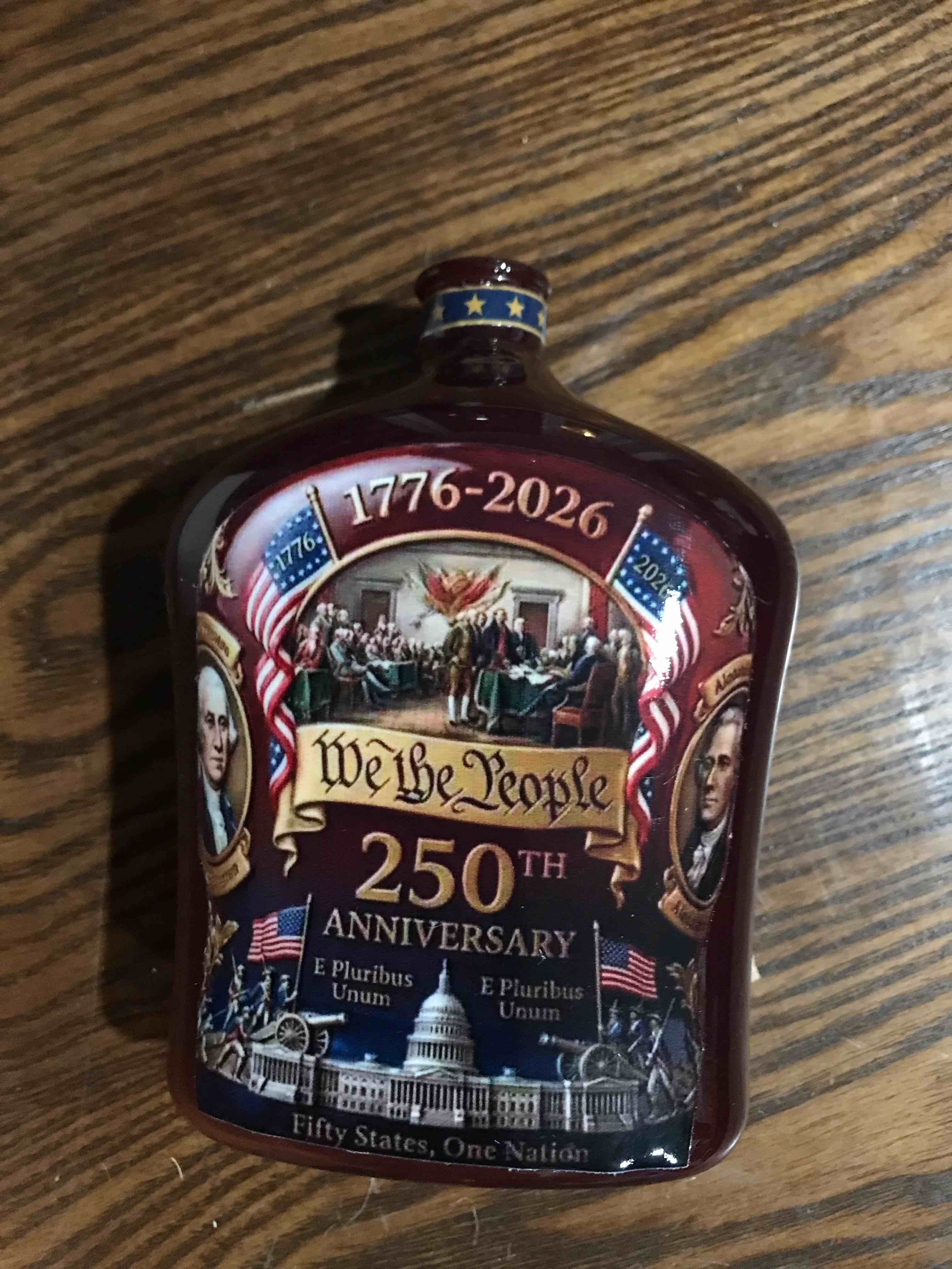 Condition photo showing New/Like New for U.S. 250th Anniversary Commemorative Whiskey Bottle, 1776,2026 America 250 Heritage Decanter, Patriotic Fathers Day Gift for Liquor Scotch and Bourbon, Founding Fathers Stained Glass Decor