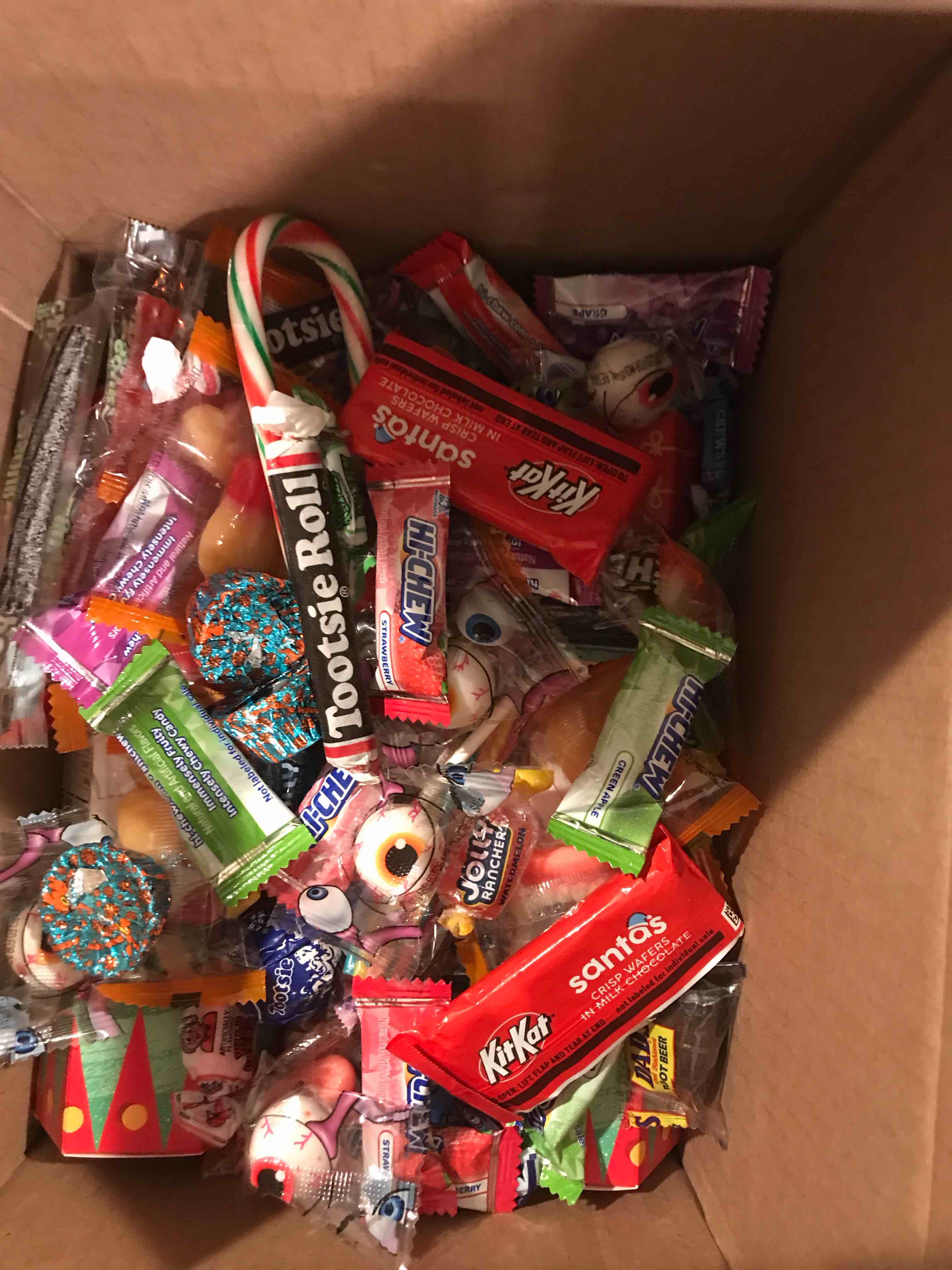 2lbs. Assorted Candy box