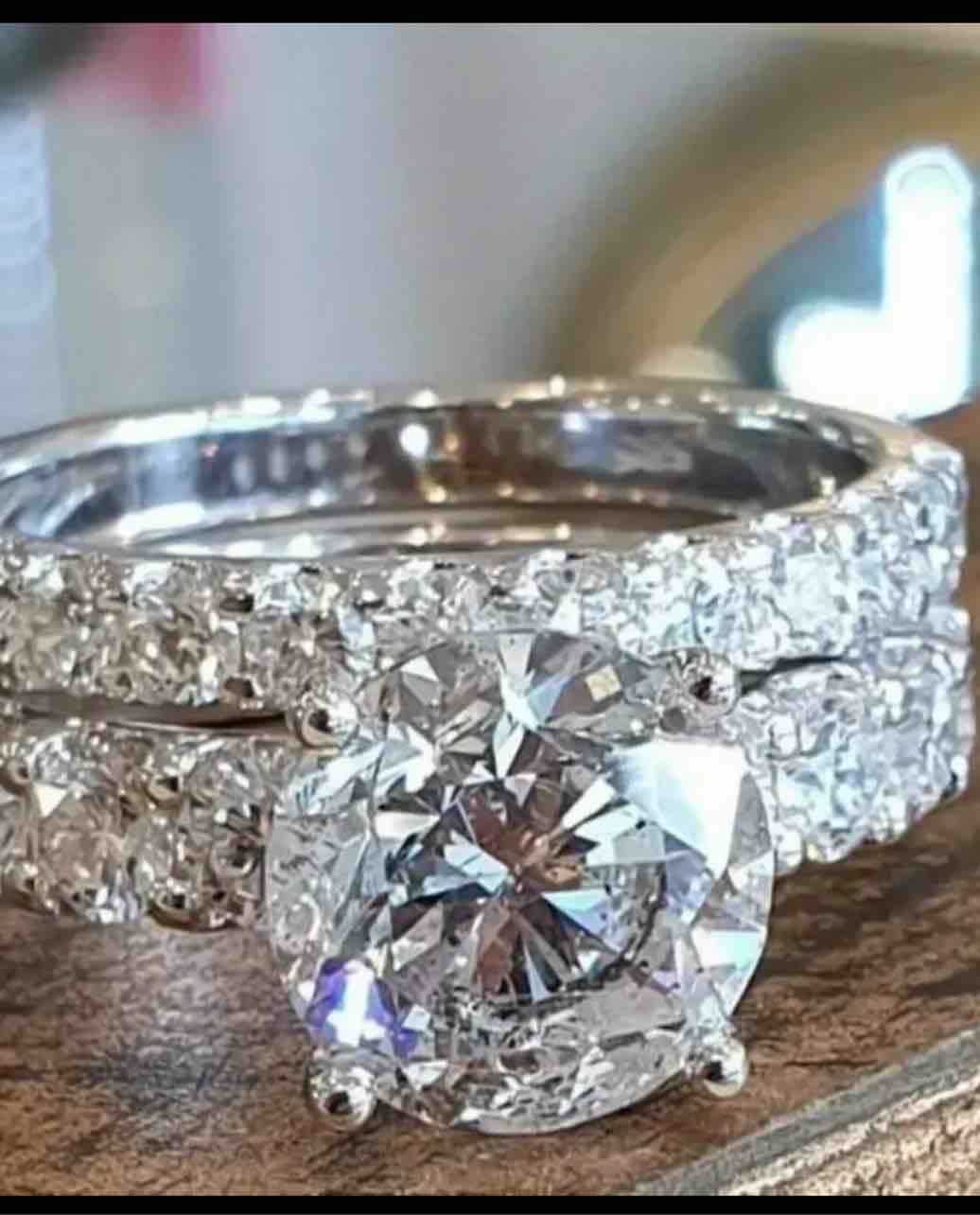 Beautiful 925 Silver Plated Sapphire Ring Sz 8