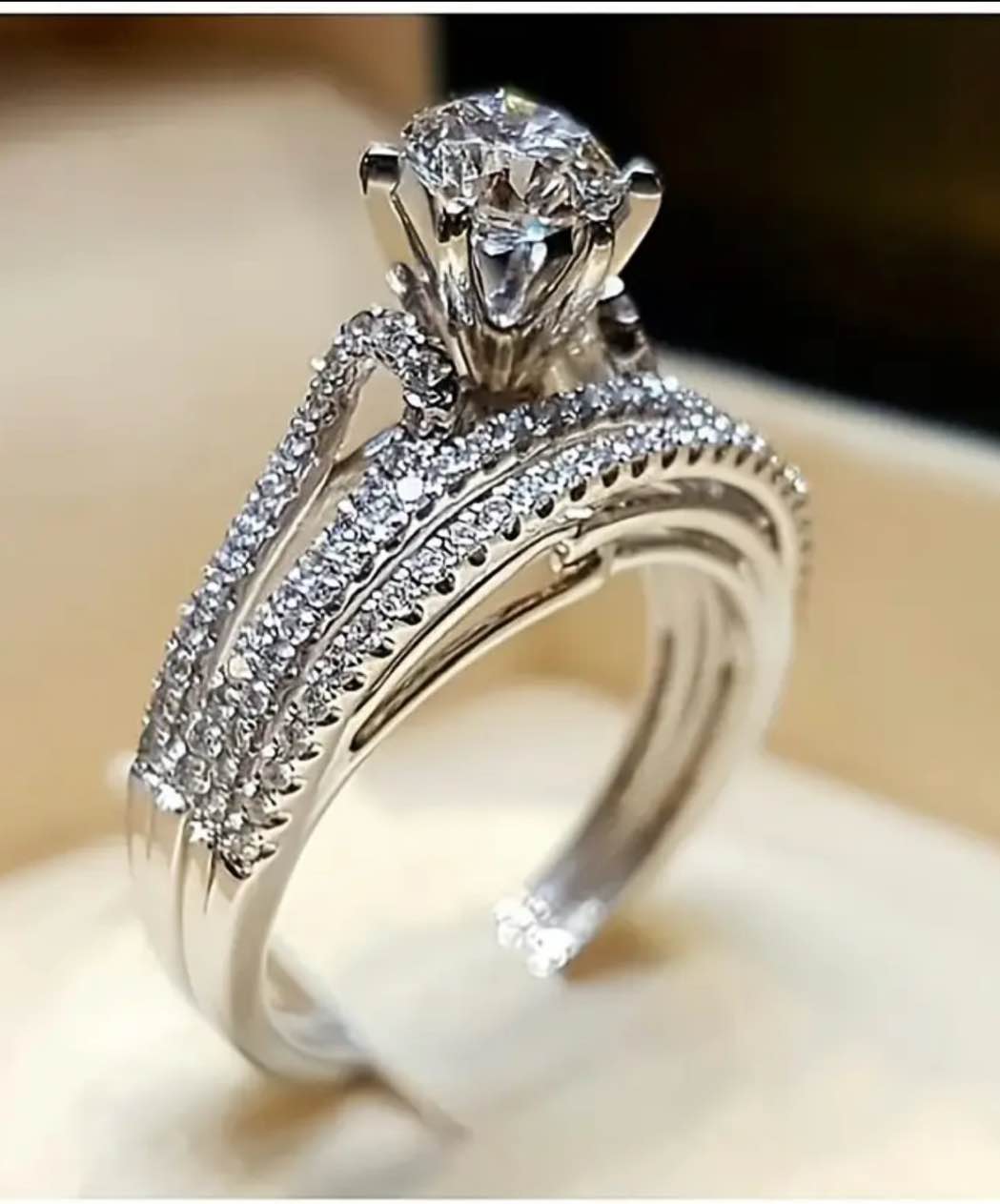 Beautiful 925 Silver Plated Sapphire Ring Sz 8