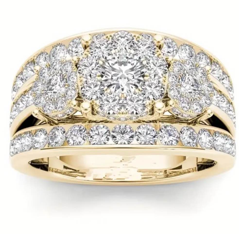 Gorgeous 925 Silver 18K Gold Plated Ring Sz 8