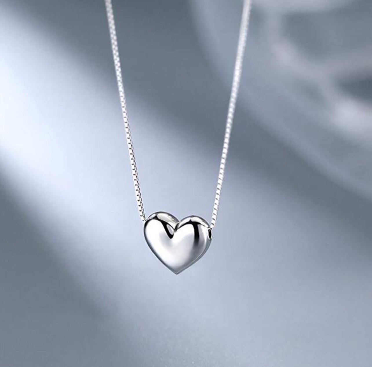 Beautiful 925 Silver Plated Sapphire Heart Necklace 