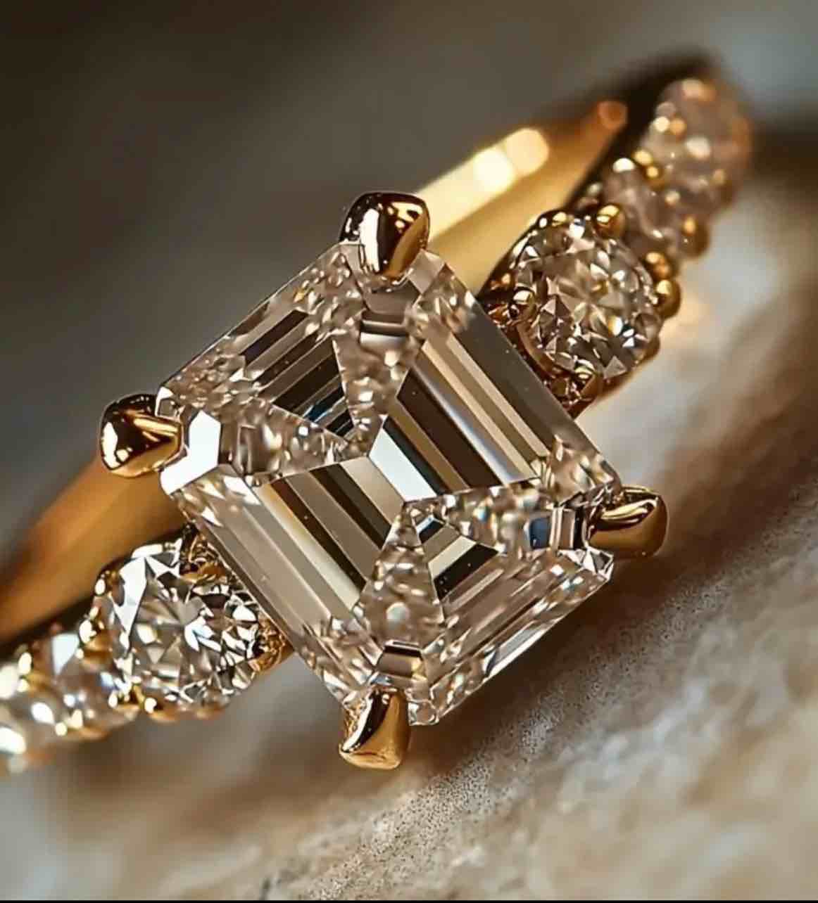 Elegant 18k gold plated sapphire ring size 7