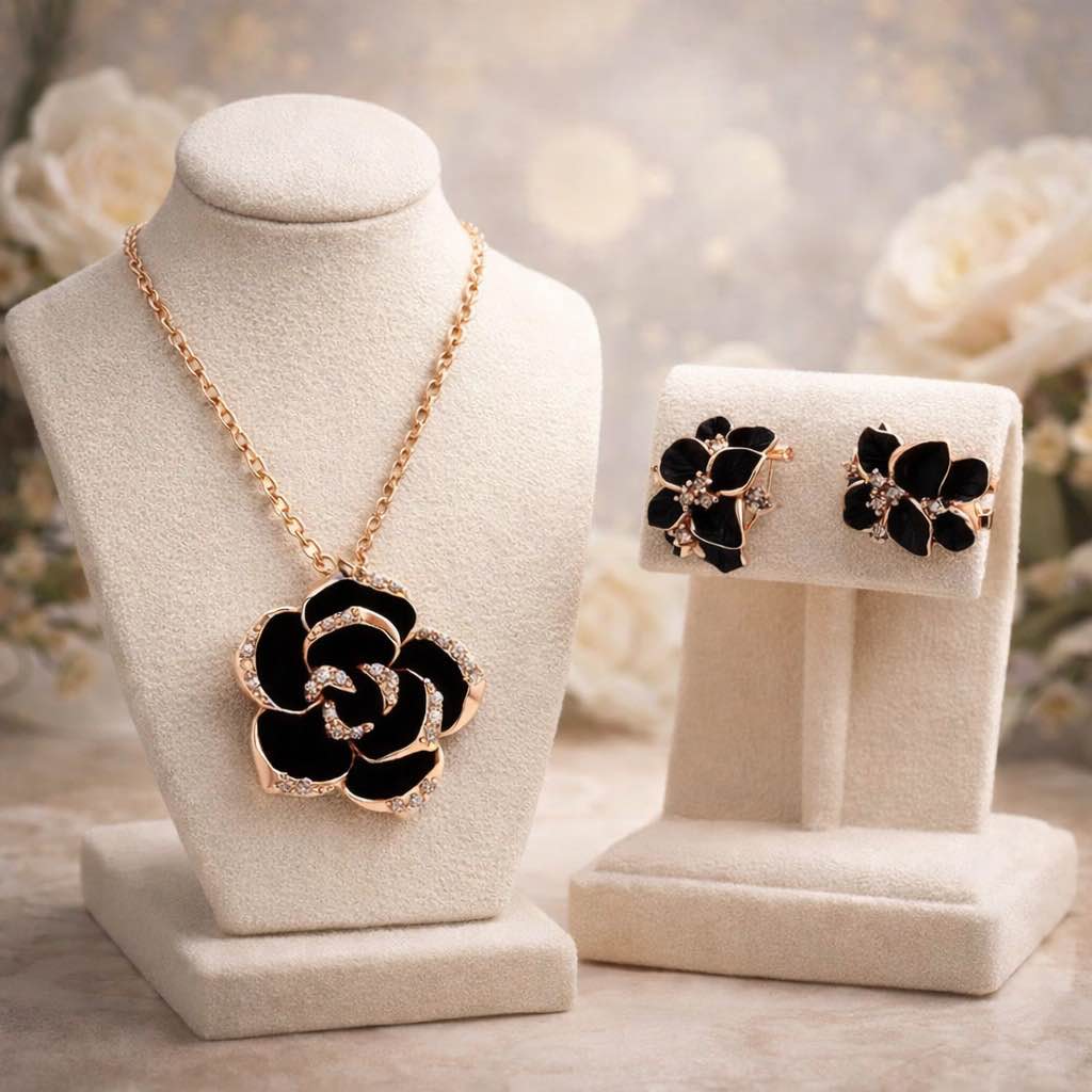 Gorgeous 18K Gold Plated Earrings And Necklace set