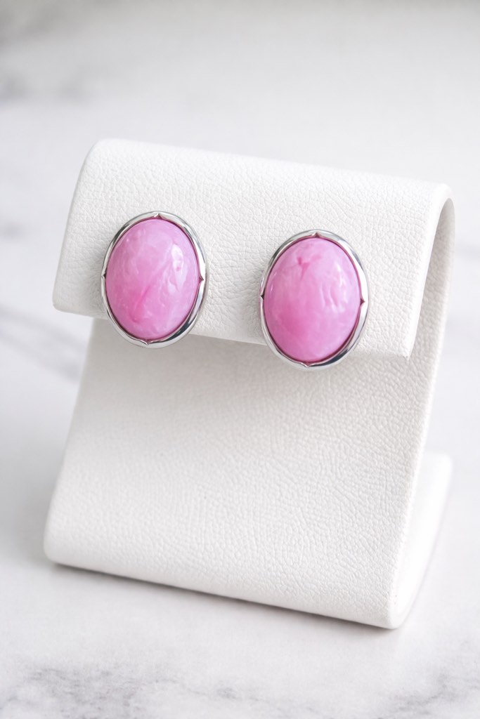 Condition photo showing New/Like New for Elegant 925 silver plated oval pink cabochon stud earrings 