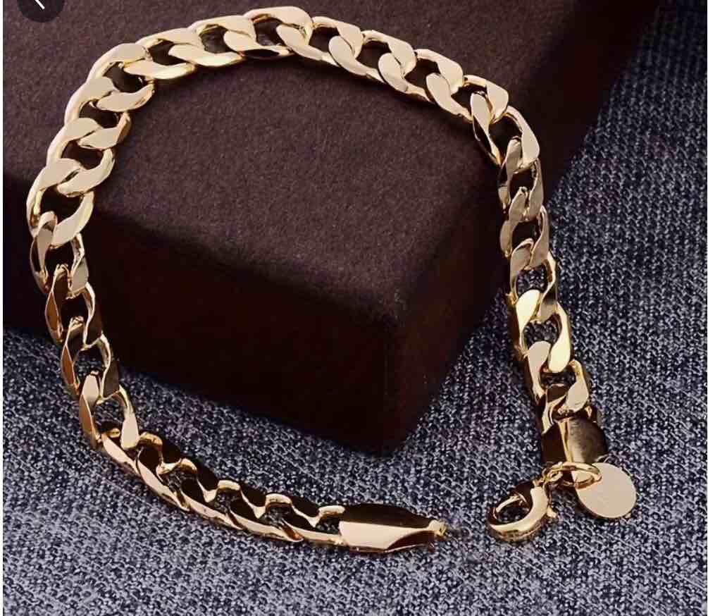 One Vintage Punk Cuban Chain Electroplated Bracelet Perfect Holiday Gift Accessory
