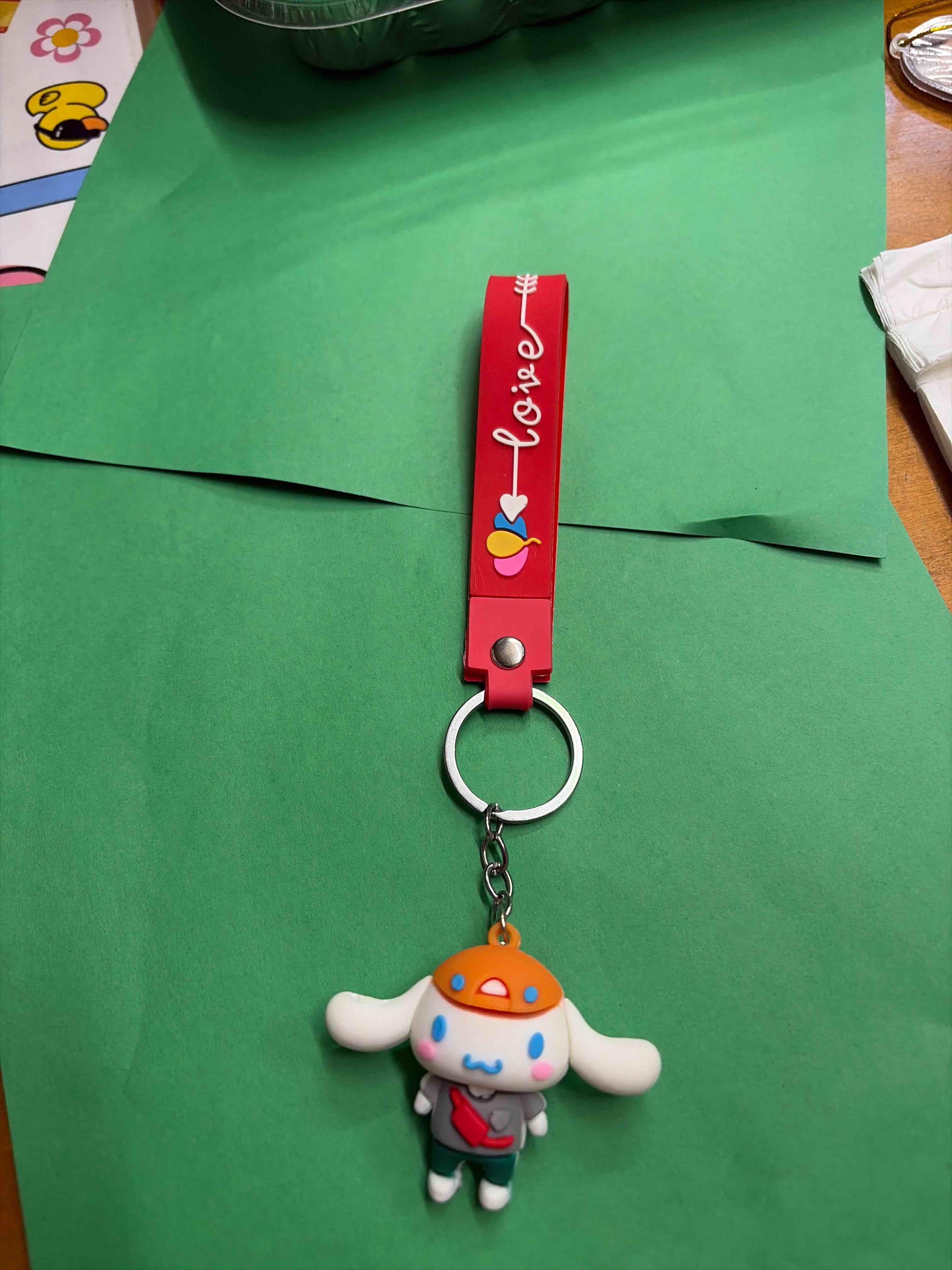 key chain cinnamon roll