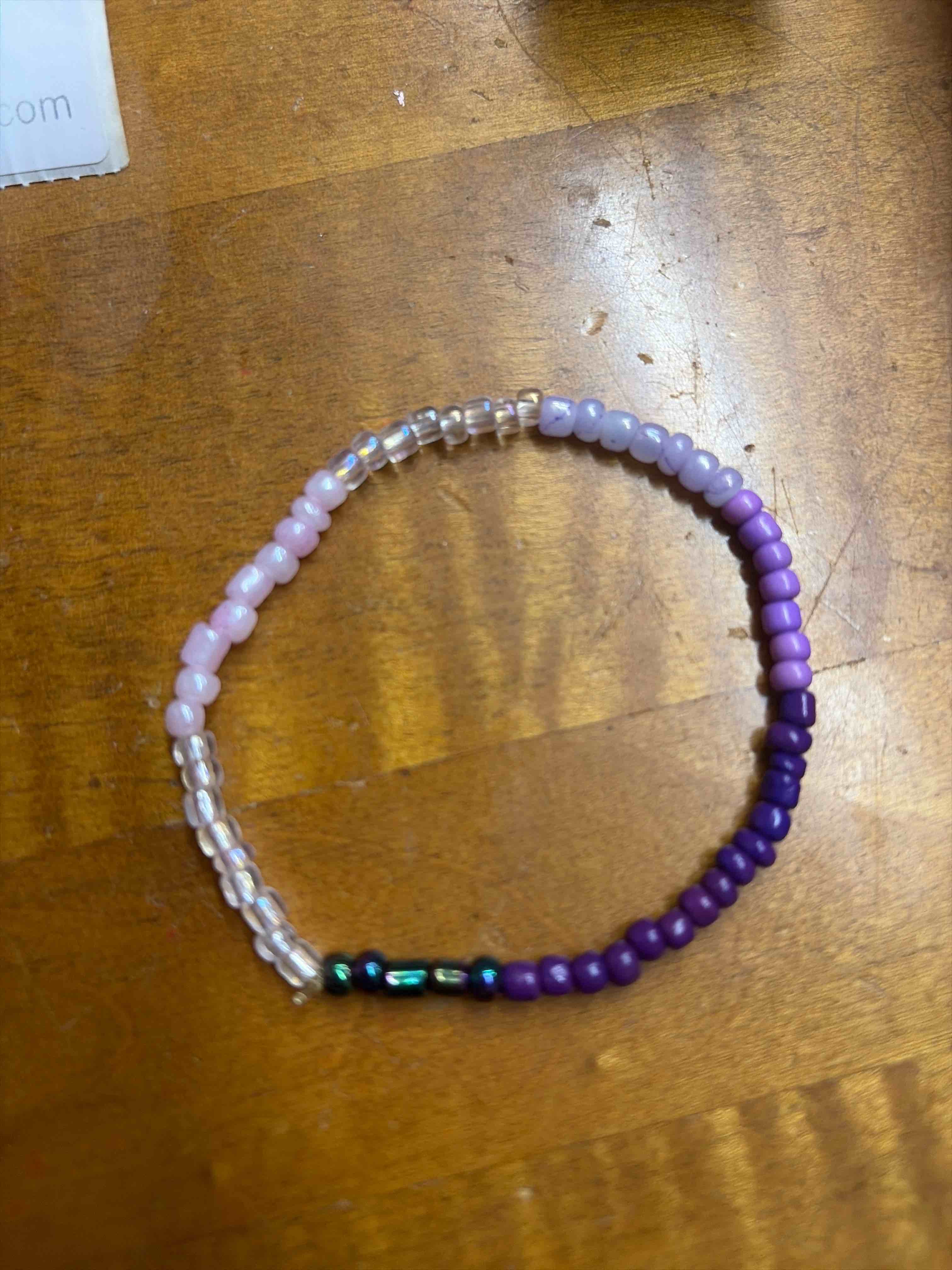 Condition photo showing New/Like New for beaded bracelet 