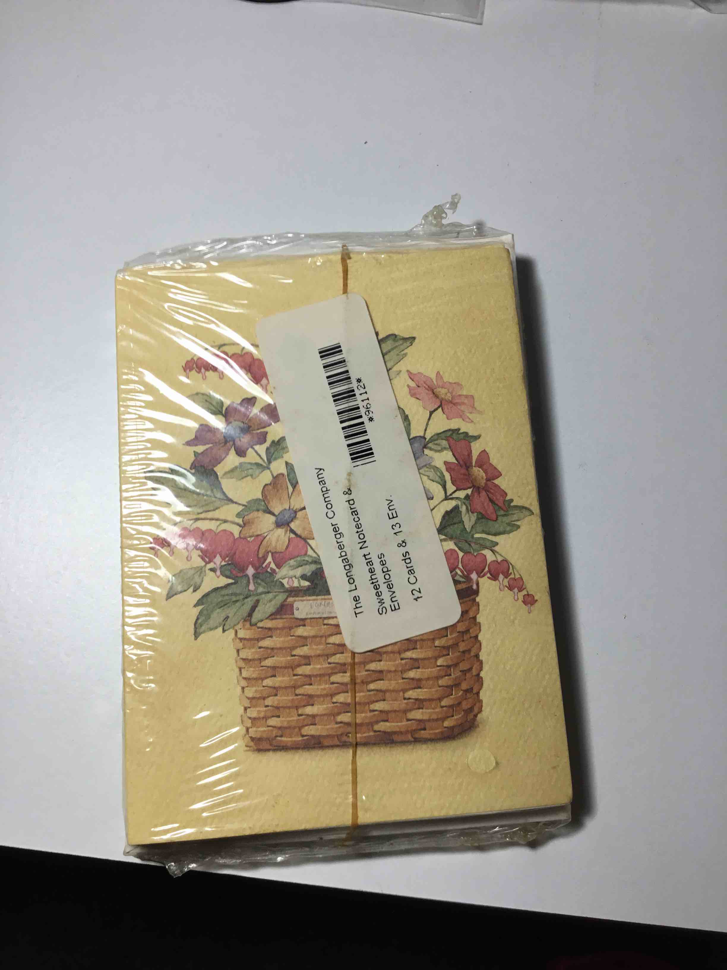 Longaberger SWEETHEART BASKET with Flowers 12 Notecards 13 Envelopes