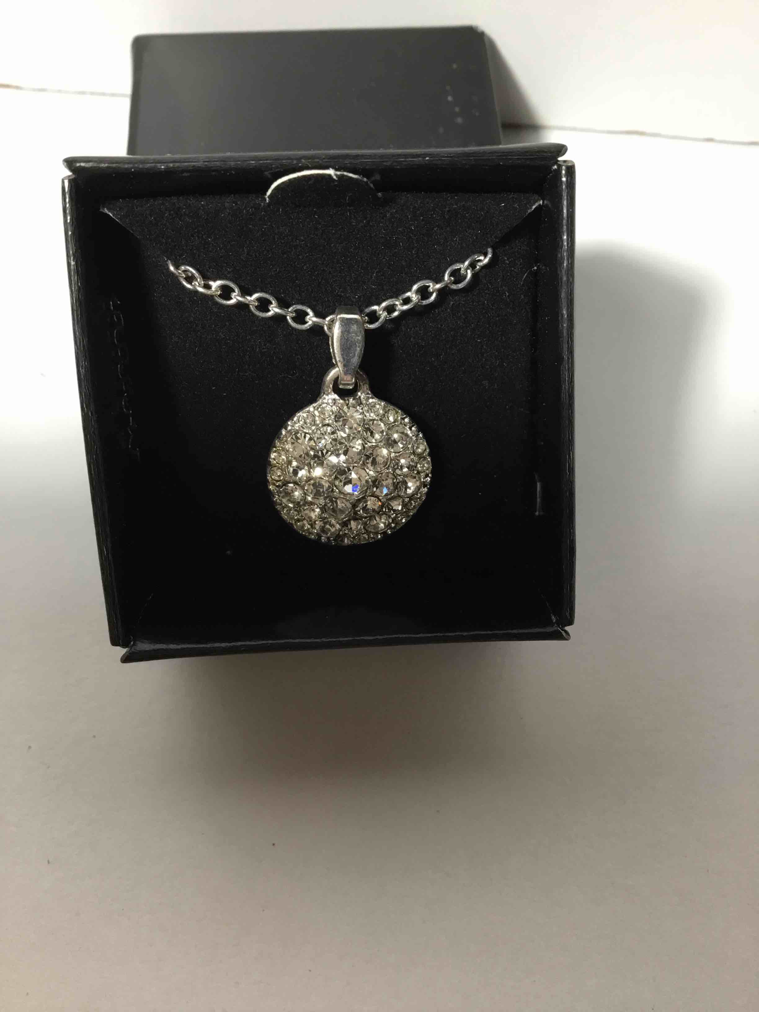 2014 Avon Pave Birthstone Color Pendant Necklace - April