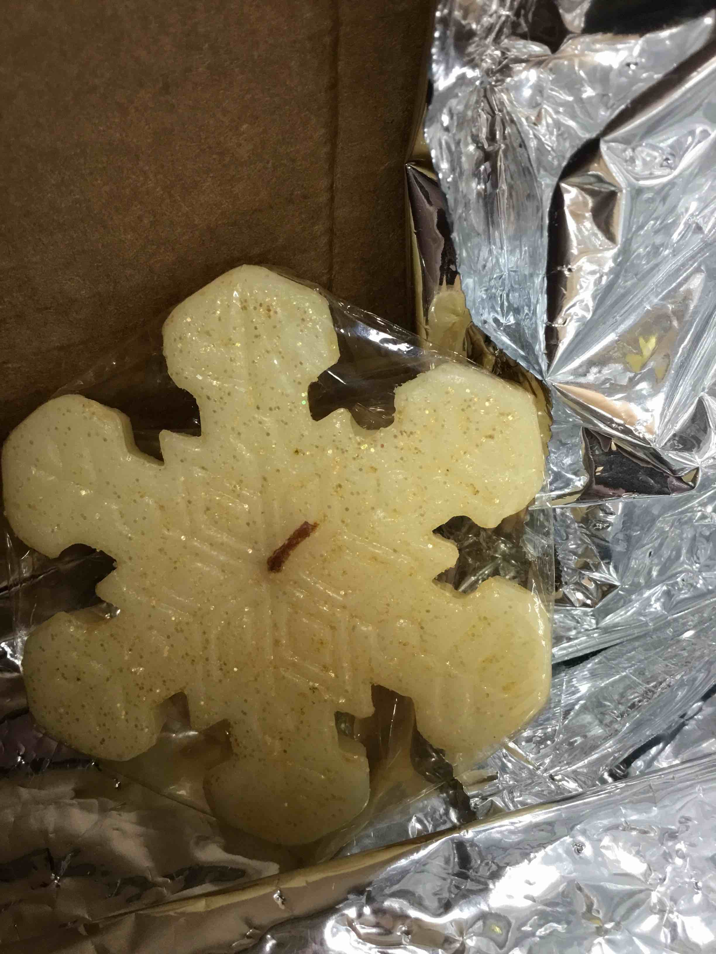 Wax Floating Holiday Snowflake White Glitter Votive Candle