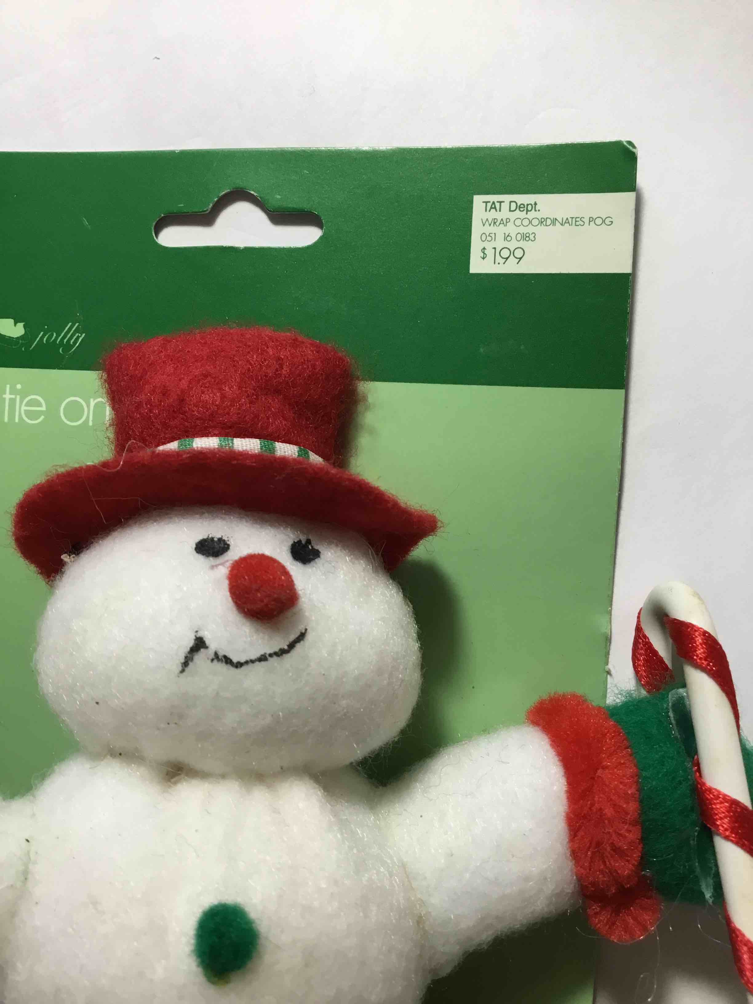 Plush snowman "gift tie on" decoration