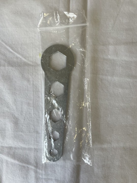 New Drive 5-Holes Multi-Wrench 