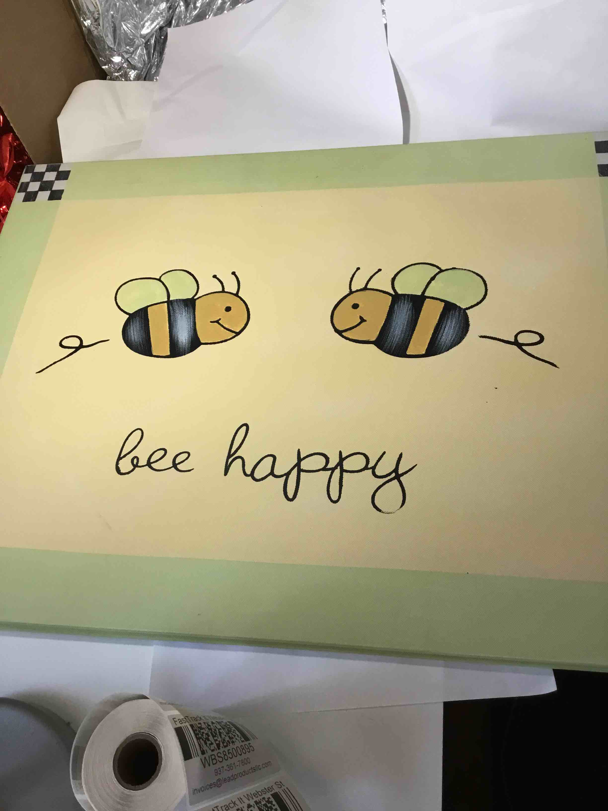 Bee happy canvas print