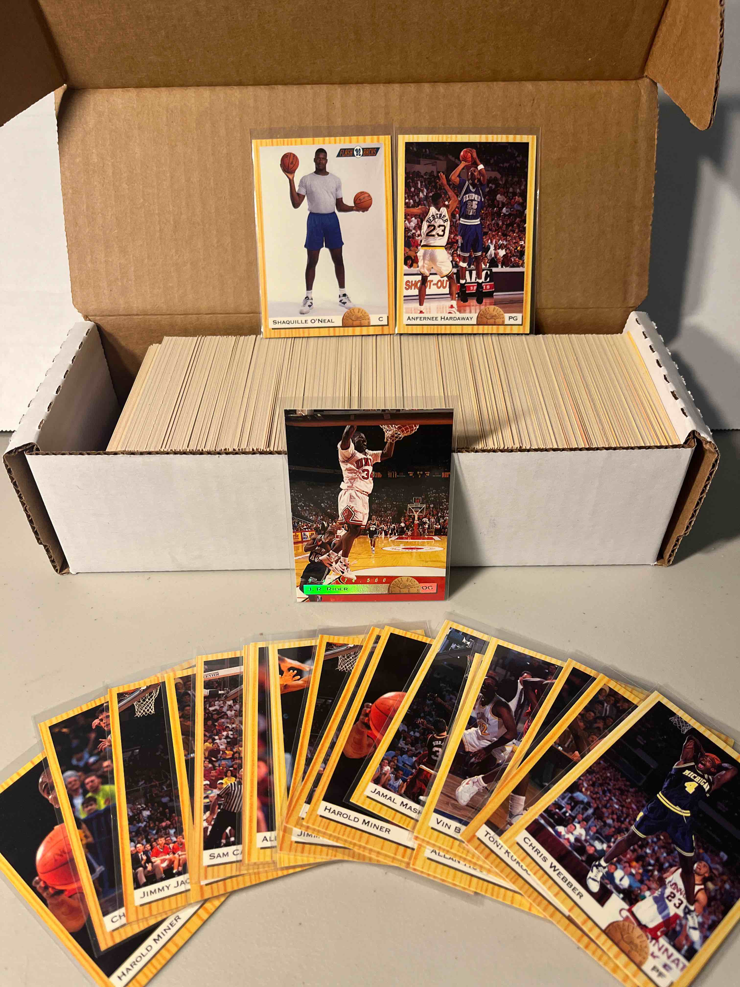 550ct. box 1993 Classic Basketball cards- Shaq and Penny, Short Print Inserts! NM+