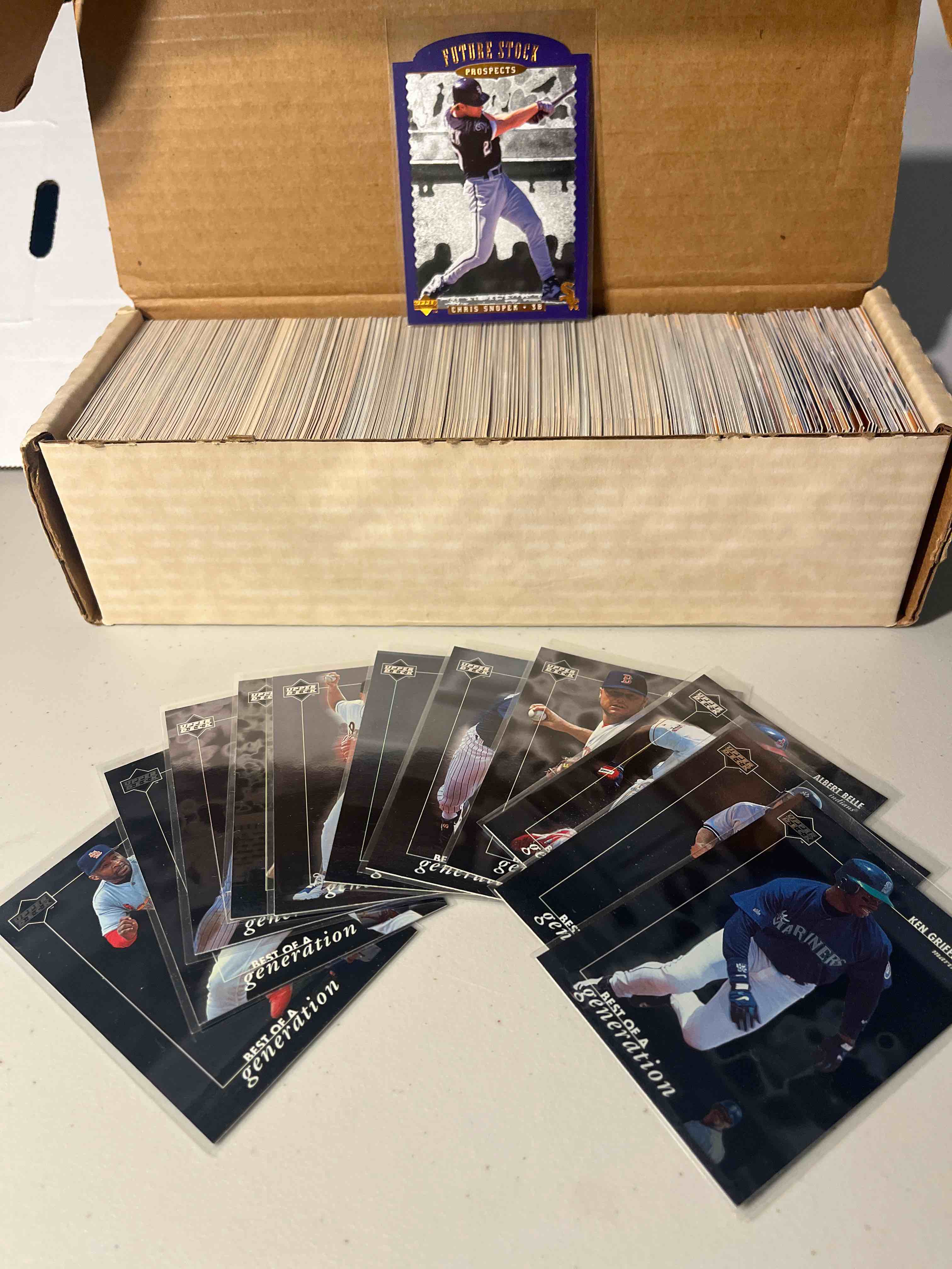550ct. box 1996 Upper Deck Baseball cards- Ken Griffey Jr. Best of a Generation, HOFs, Rookie Inserts 