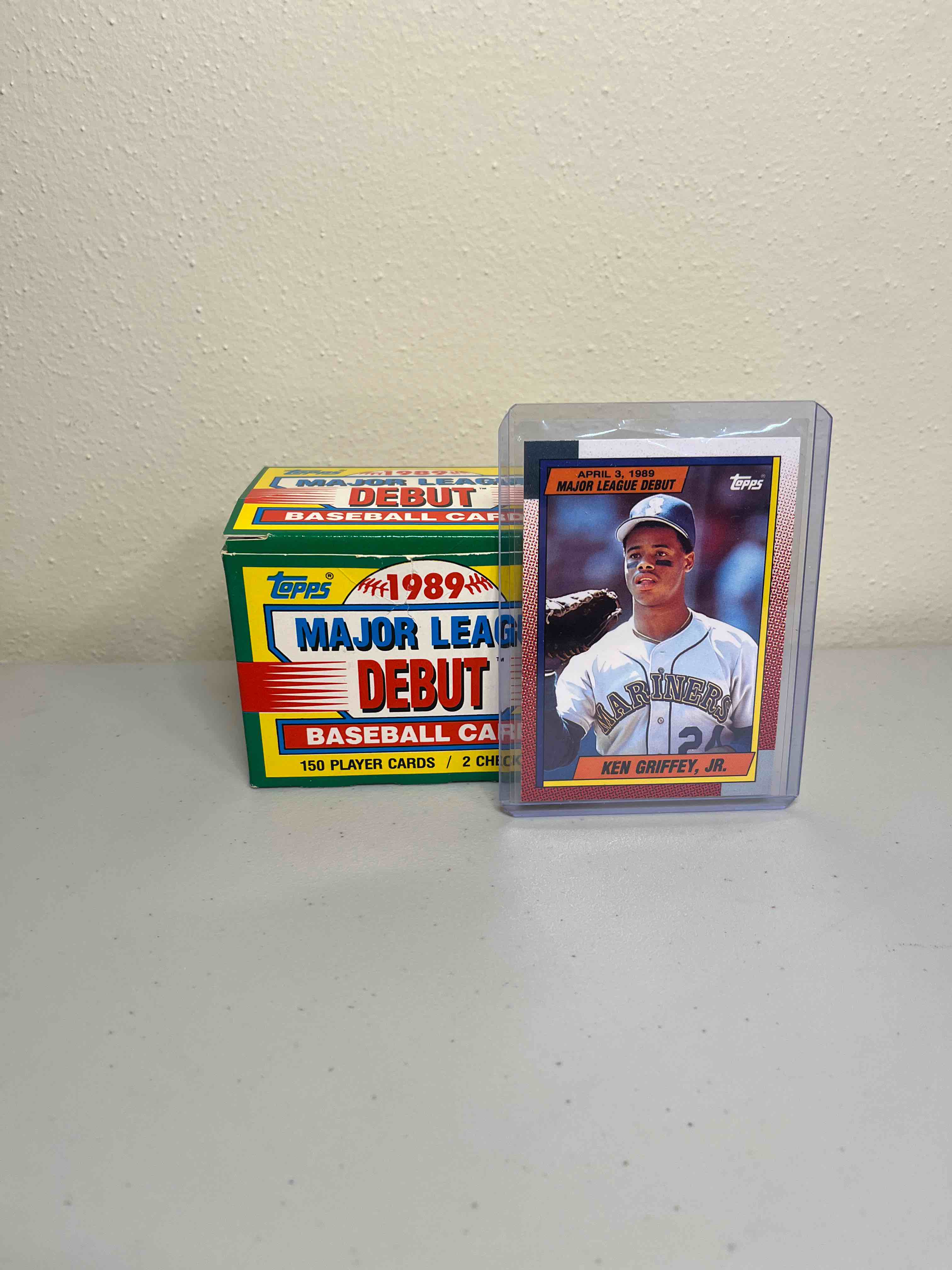 Complete 1989 Topps Major League Debut Baseball 150-card set- Ken Griffey Jr. Rookie Card! NM or better!