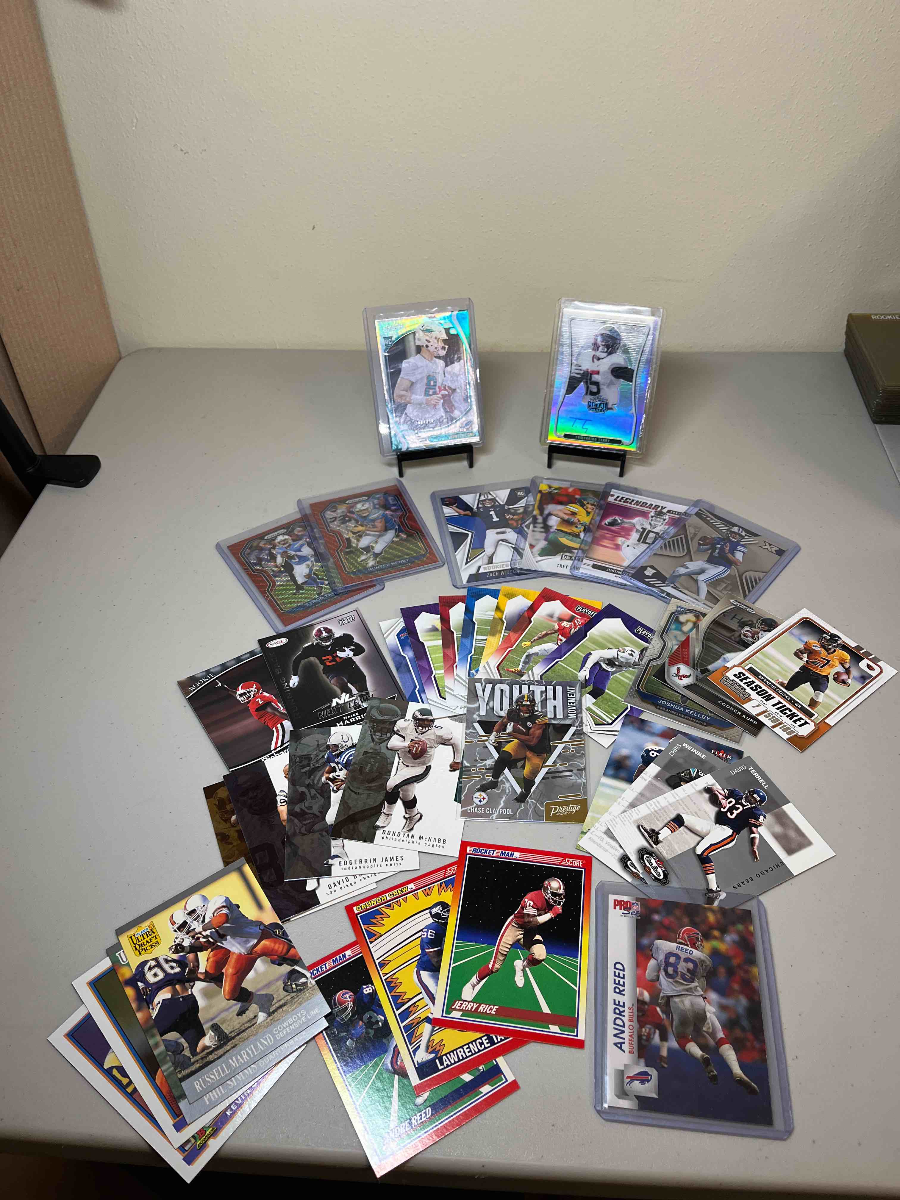 Awesome Football Cards from the 90’s to Now! Sports Card Lots Every Thursday Night @ Webster! Check Out This NFL Auction!