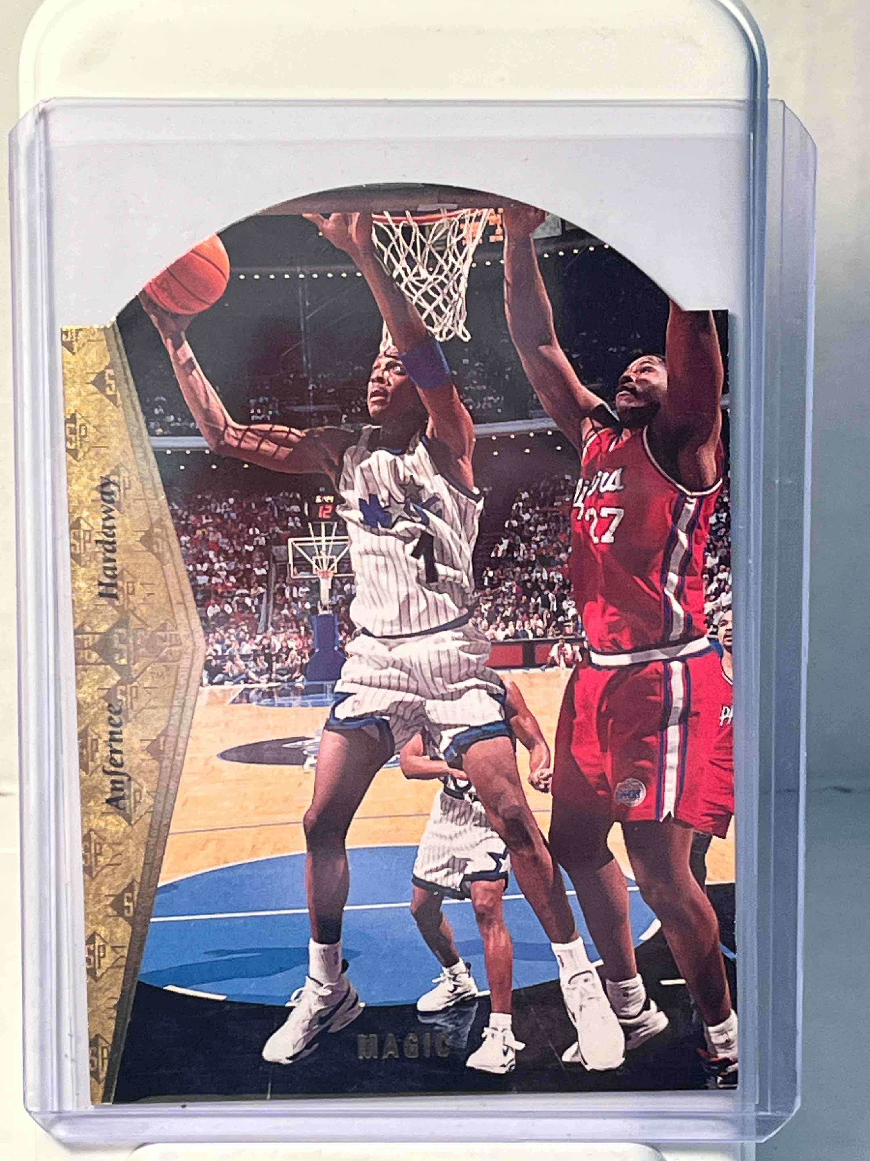 1994-95 Upper Deck SP Anfernee Hardaway SP Die-cut #D122- NBA Orlando Magic- Toploaded. Second Year Penny Hardaway Gold Die-Cut!! Get this!