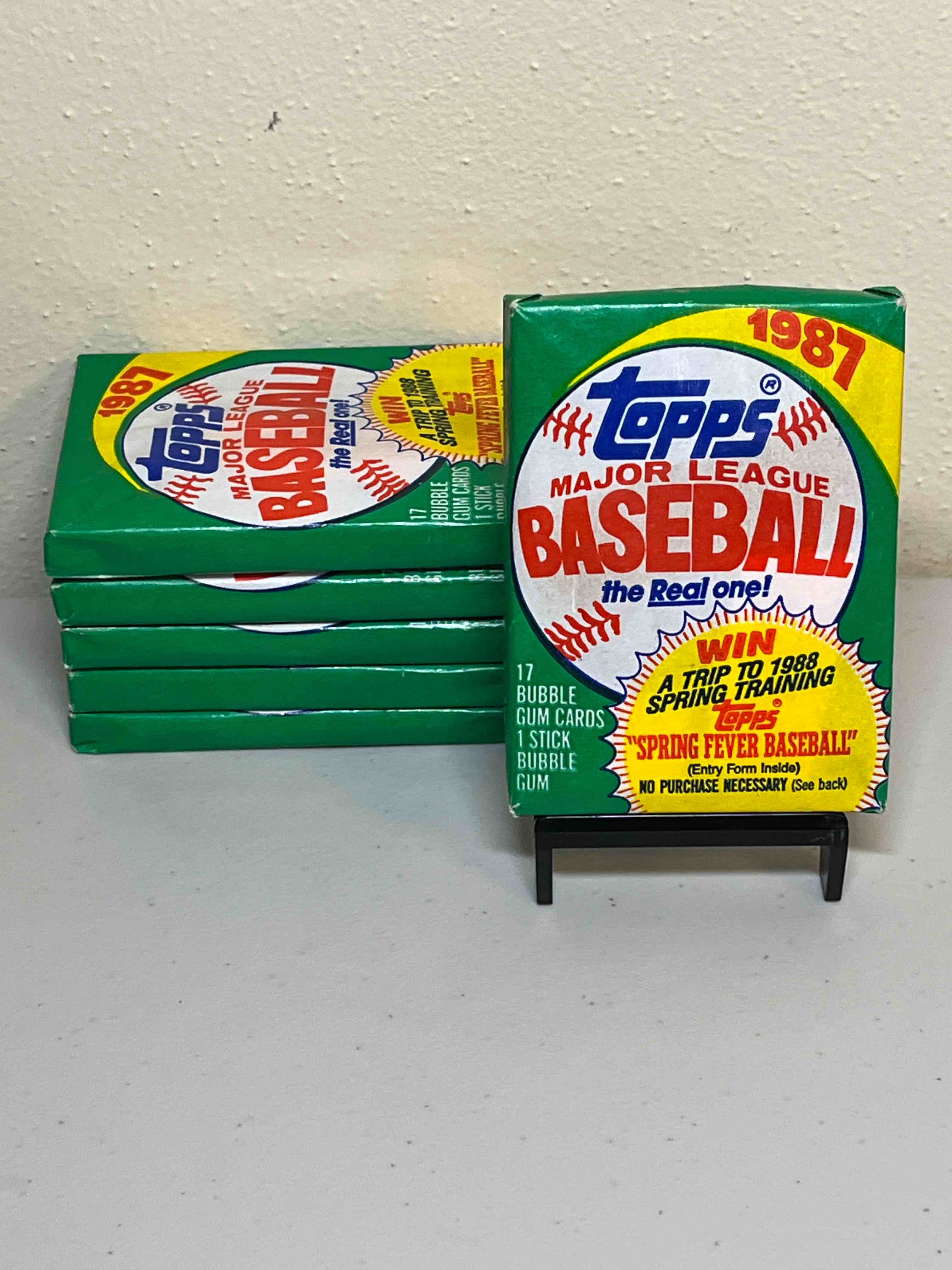 (6) Sealed 1987 Topps Baseball Cards- Sealed Packs!! Look for Barry Bonds & Mark McGwire Rookie Cards!! Bo Jackson & Rafael Palmiero Future Stars Cards!!