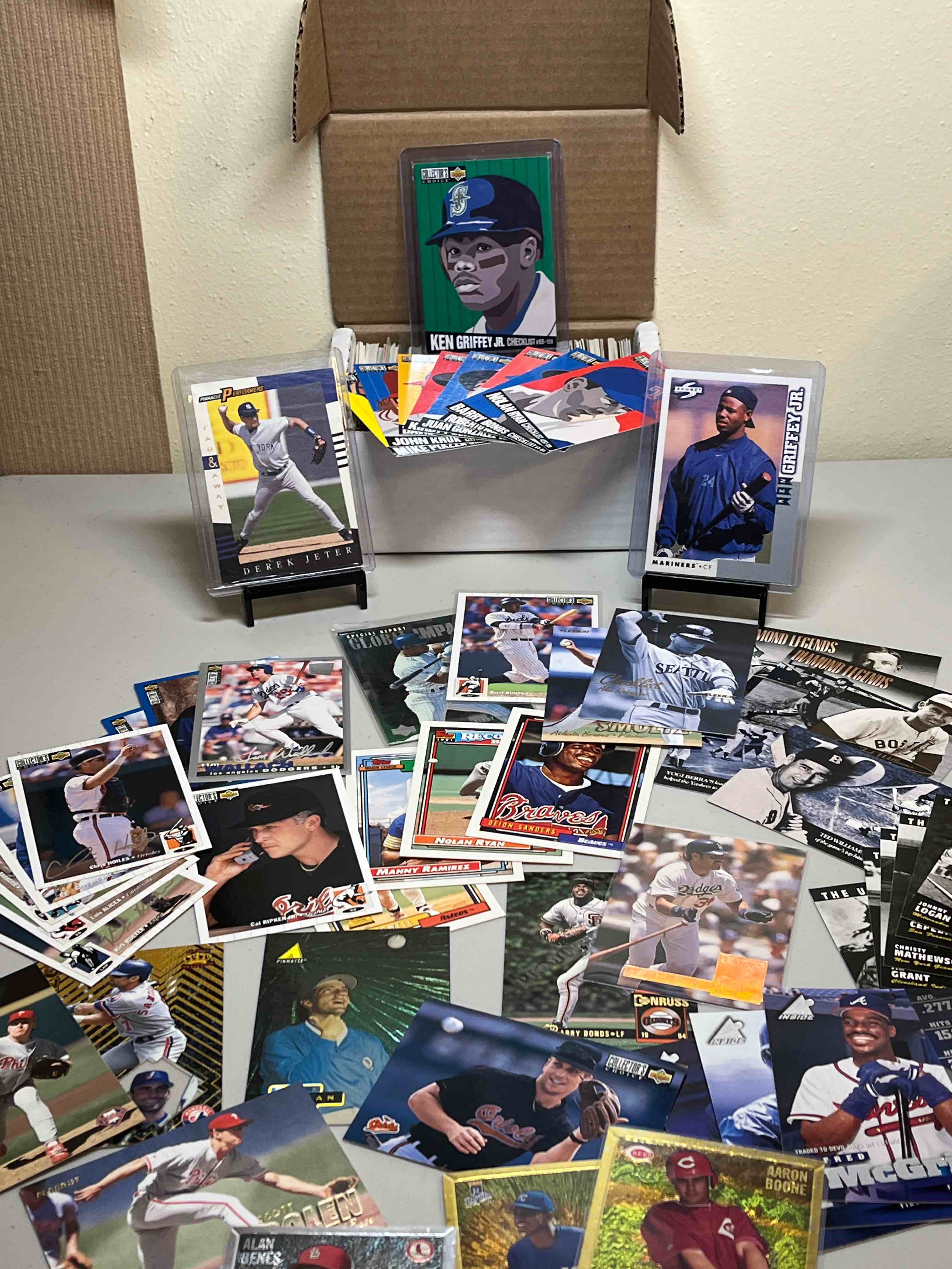 Mixed Lot 1990’s Baseball Cards- Ken Griffey Jr. & Barry Bonds!! Gold, Silver, Special Edition!! Museum! So many Parallels!!